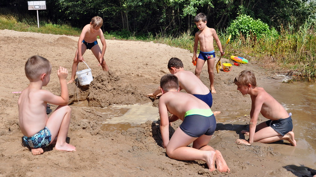 Obóz Rekreacyjno Sportowy w Sarnówku