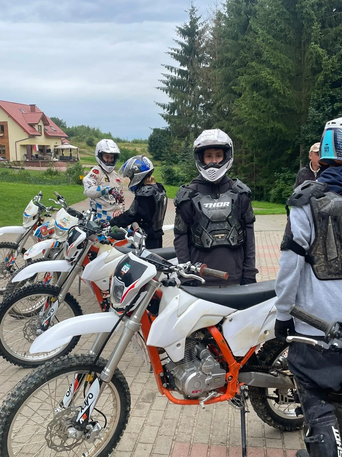 07.08-17.08.2025 Obóz rekreacja, survival, motocross