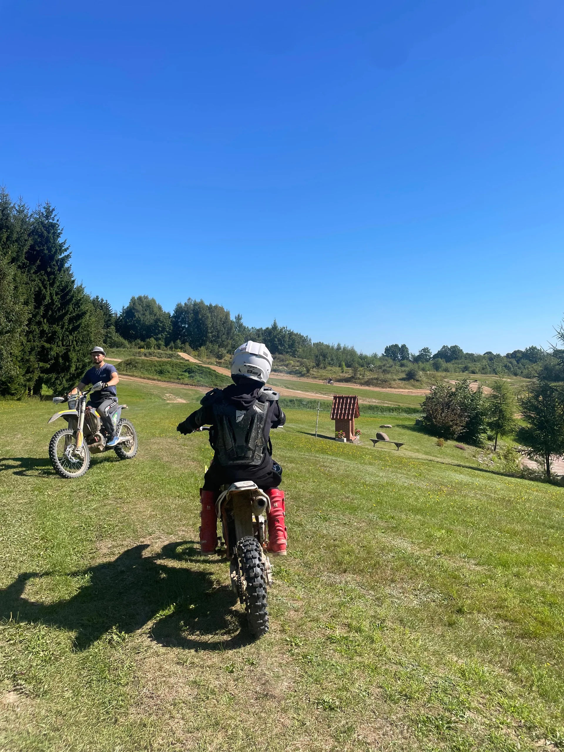 17.08-27.08.2025 Obóz rekreacja, survival, motocross