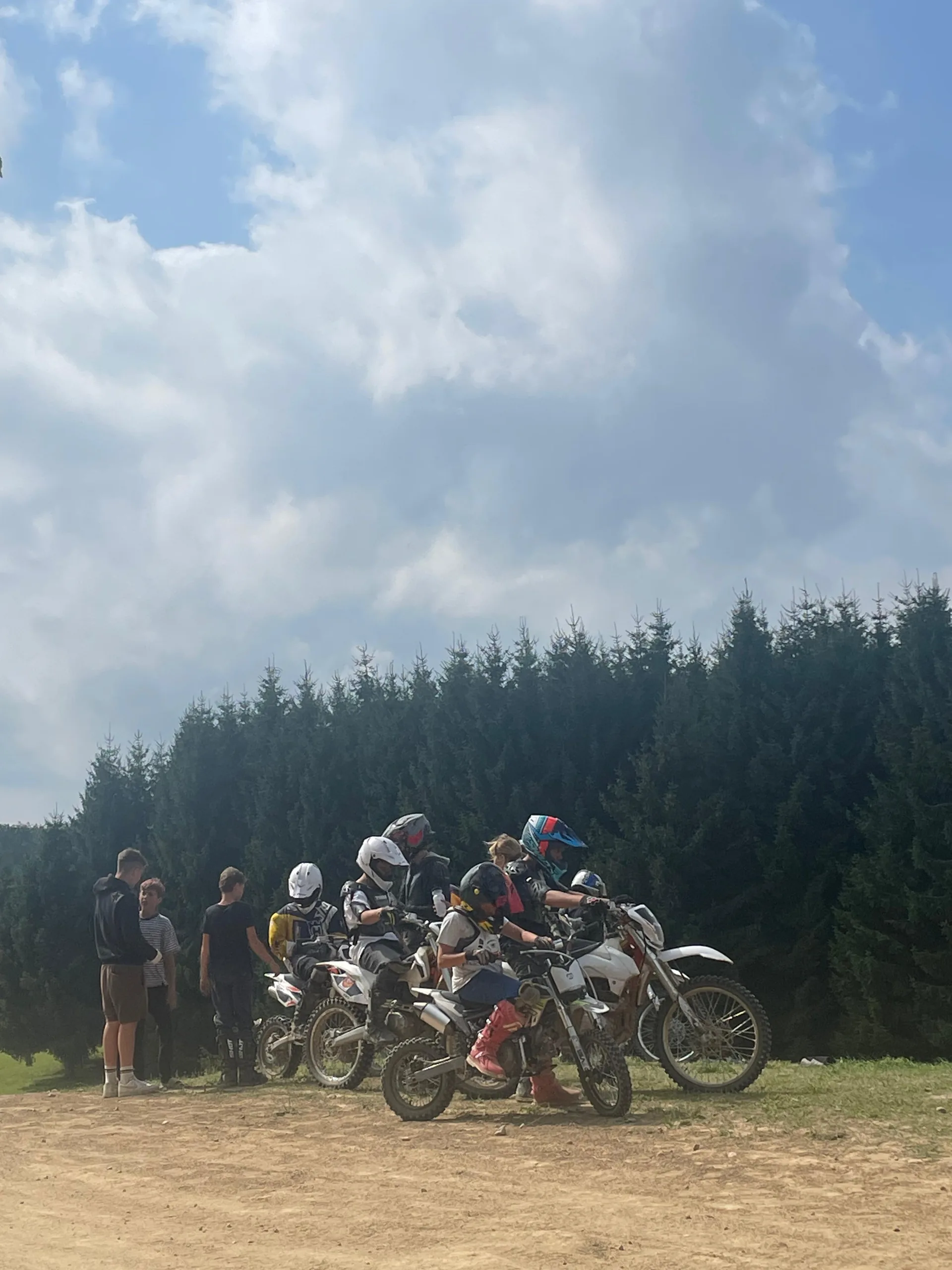 07.08-17.08.2025 Obóz rekreacja, survival, motocross