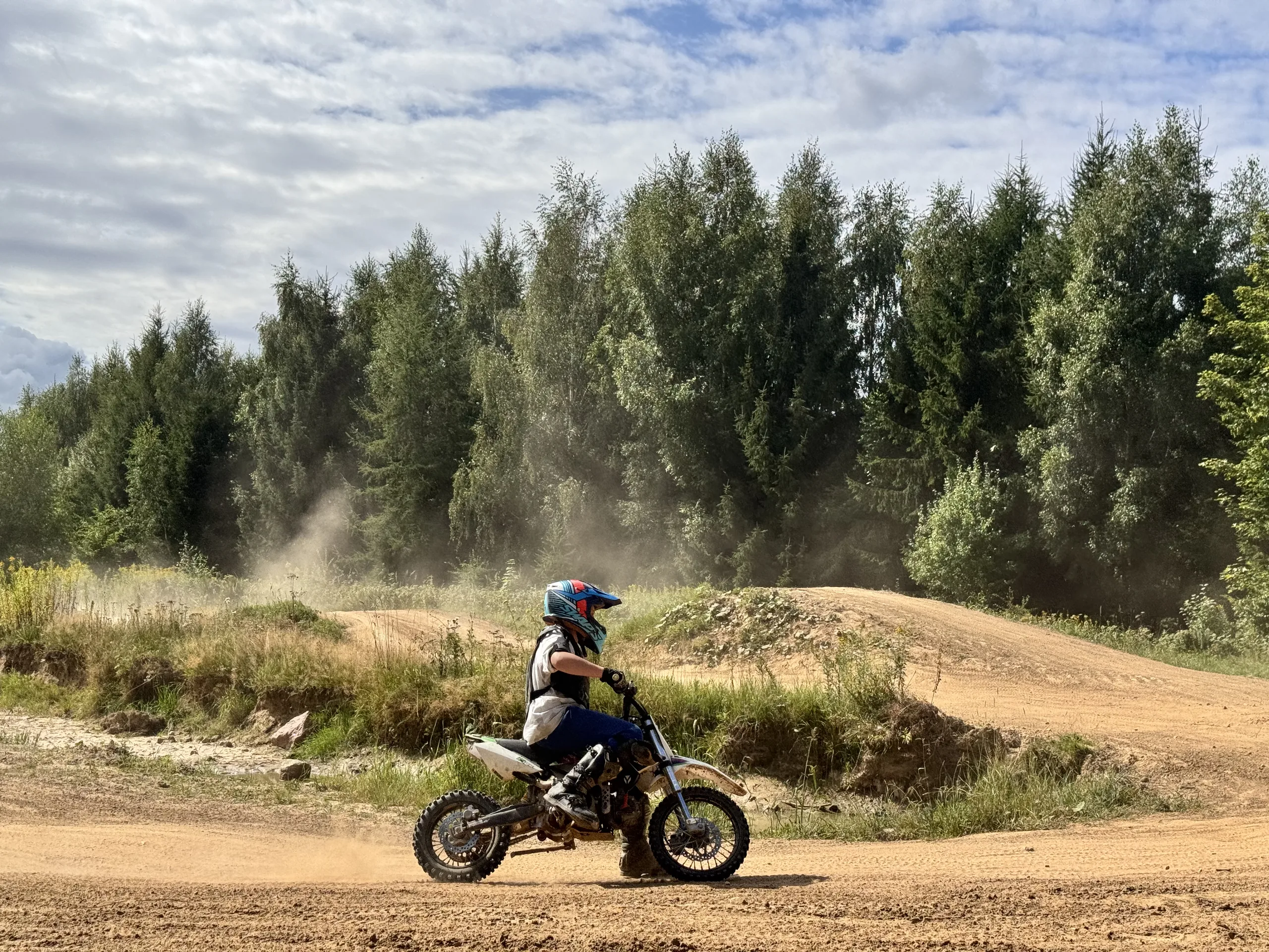 17.08-27.08.2025 Obóz rekreacja, survival, motocross