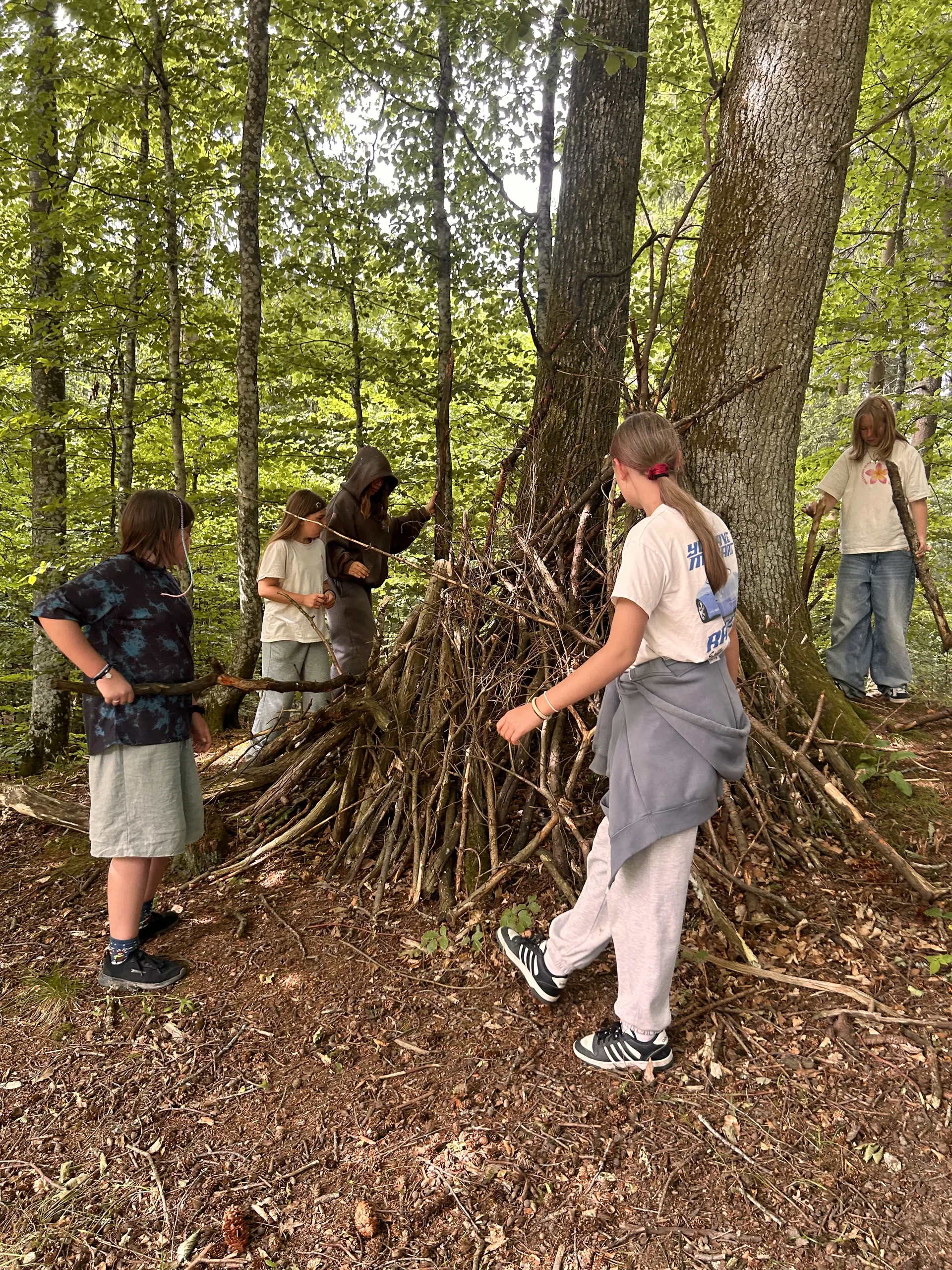 28.06 - 08.07.2025 Obóz rekreacja, survival, motocross w Ogrodnikach