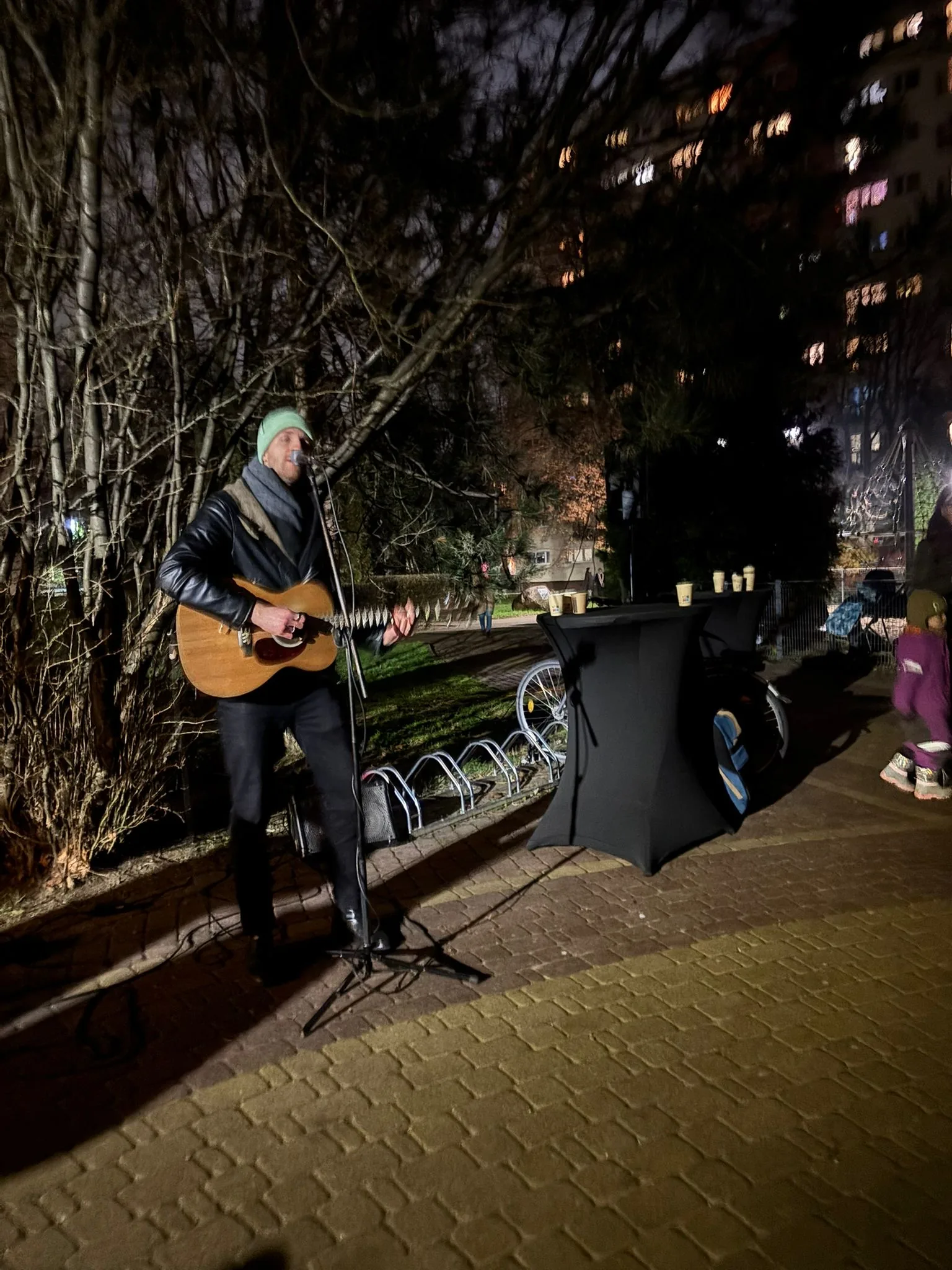 03.12 i 05.12.2025 Świąteczne podwórka Warszawy