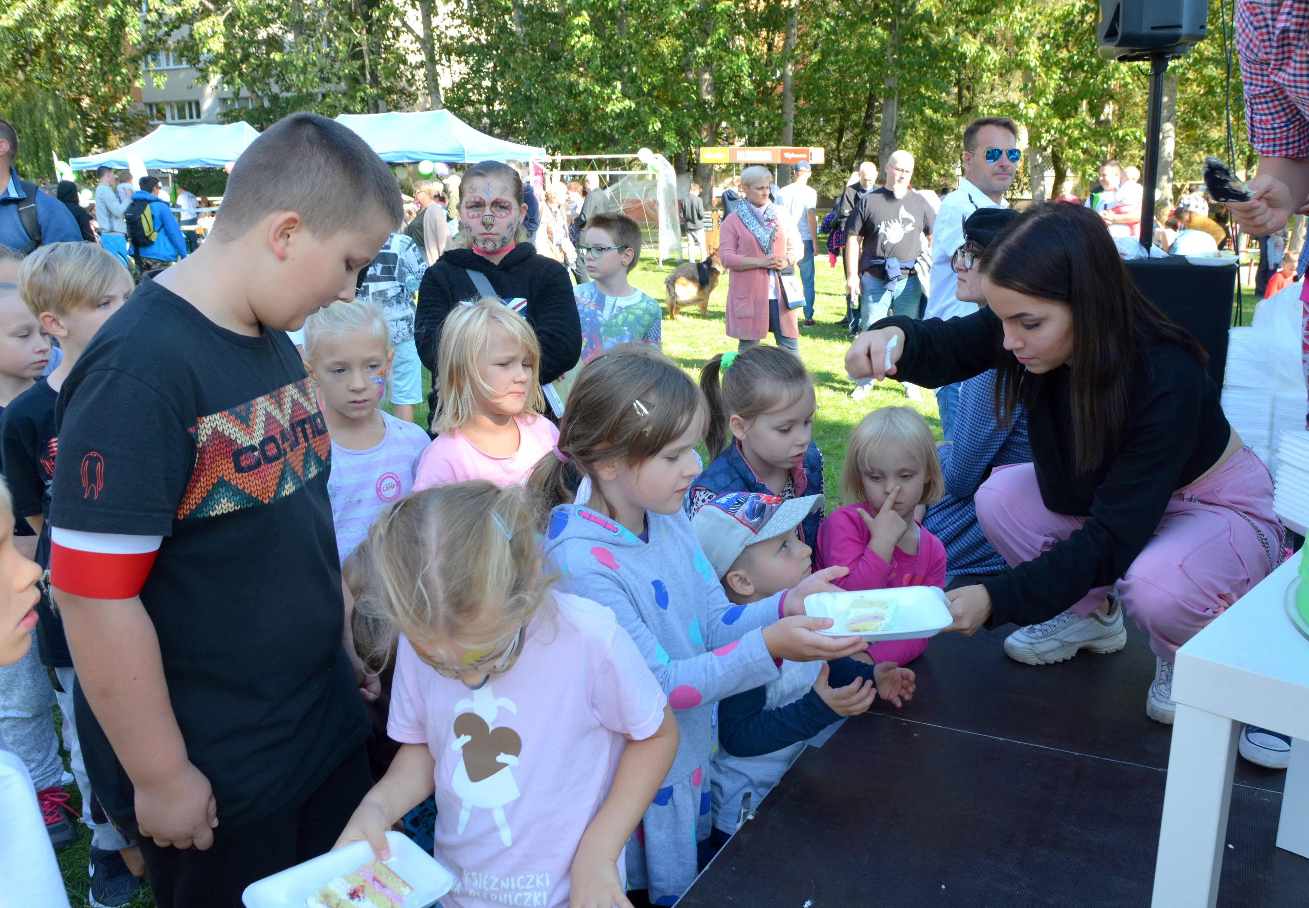 22.09.2019 Piknik Sąsiedzki na Rakowcu oraz 10-lecie Stowarzyszenia Na Całe Życie