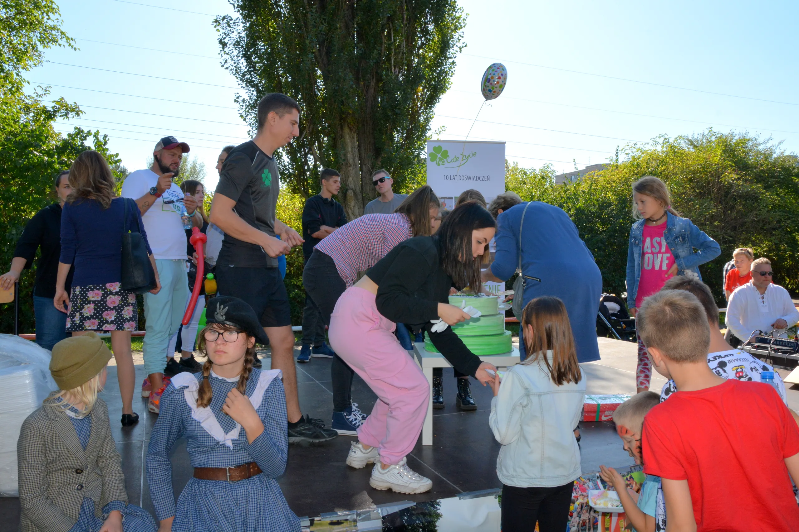 22.09.2019 Piknik Sąsiedzki na Rakowcu oraz 10-lecie Stowarzyszenia Na Całe Życie