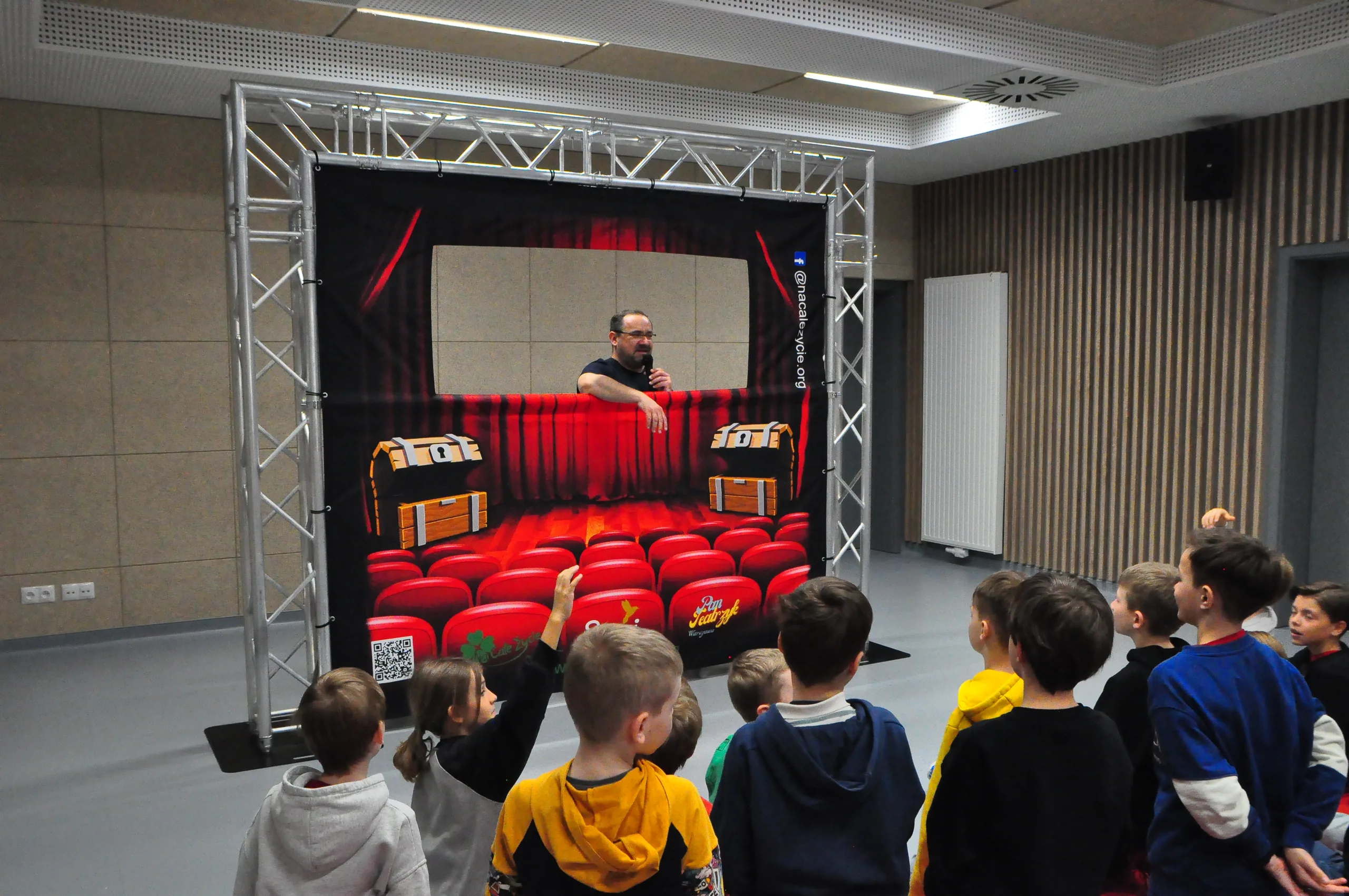 17.04.2023 Sztuka w przestrzeni publicznej - spektakle edukacyjne