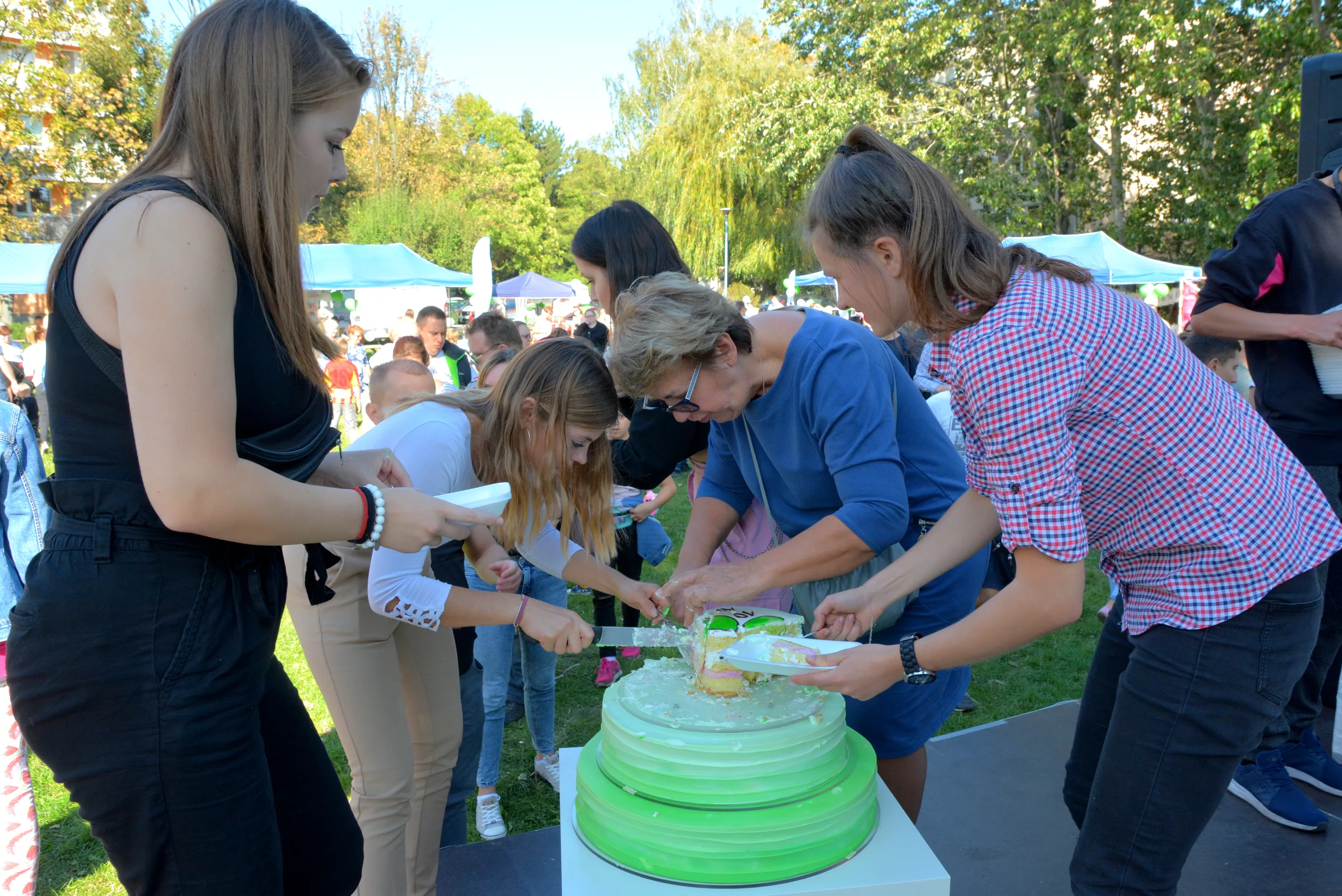 22.09.2019 Piknik Sąsiedzki na Rakowcu oraz 10-lecie Stowarzyszenia Na Całe Życie