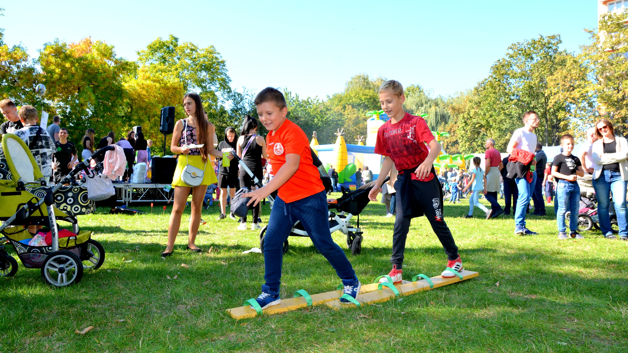 22.09.2019 Piknik Sąsiedzki na Rakowcu oraz 10-lecie Stowarzyszenia Na Całe Życie