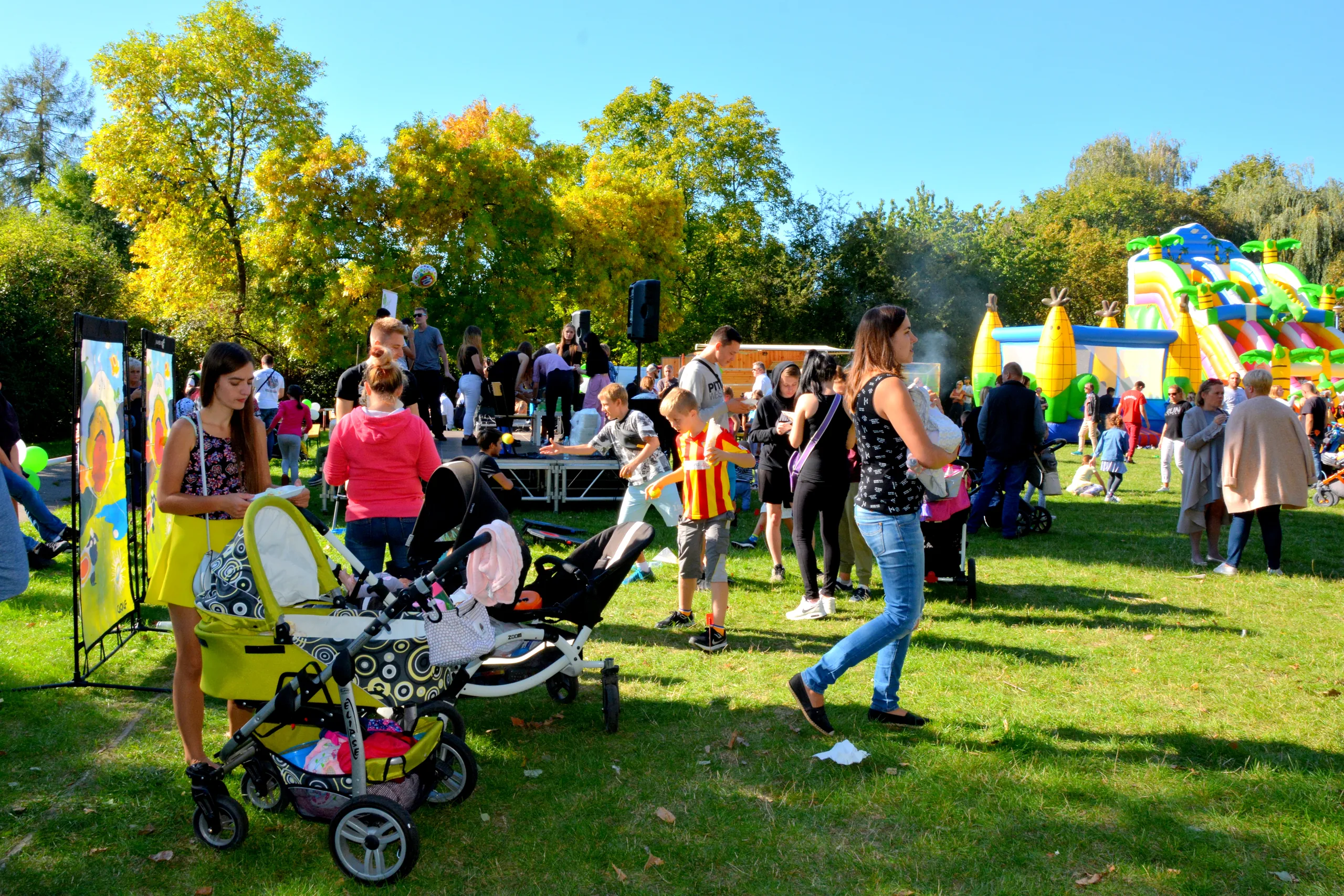 22.09.2019 Piknik Sąsiedzki na Rakowcu oraz 10-lecie Stowarzyszenia Na Całe Życie