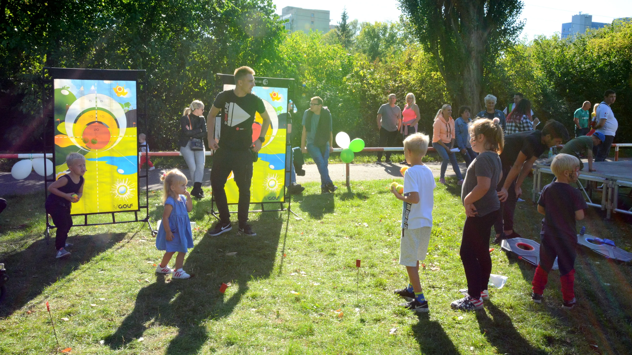 22.09.2019 Piknik Sąsiedzki na Rakowcu oraz 10-lecie Stowarzyszenia Na Całe Życie