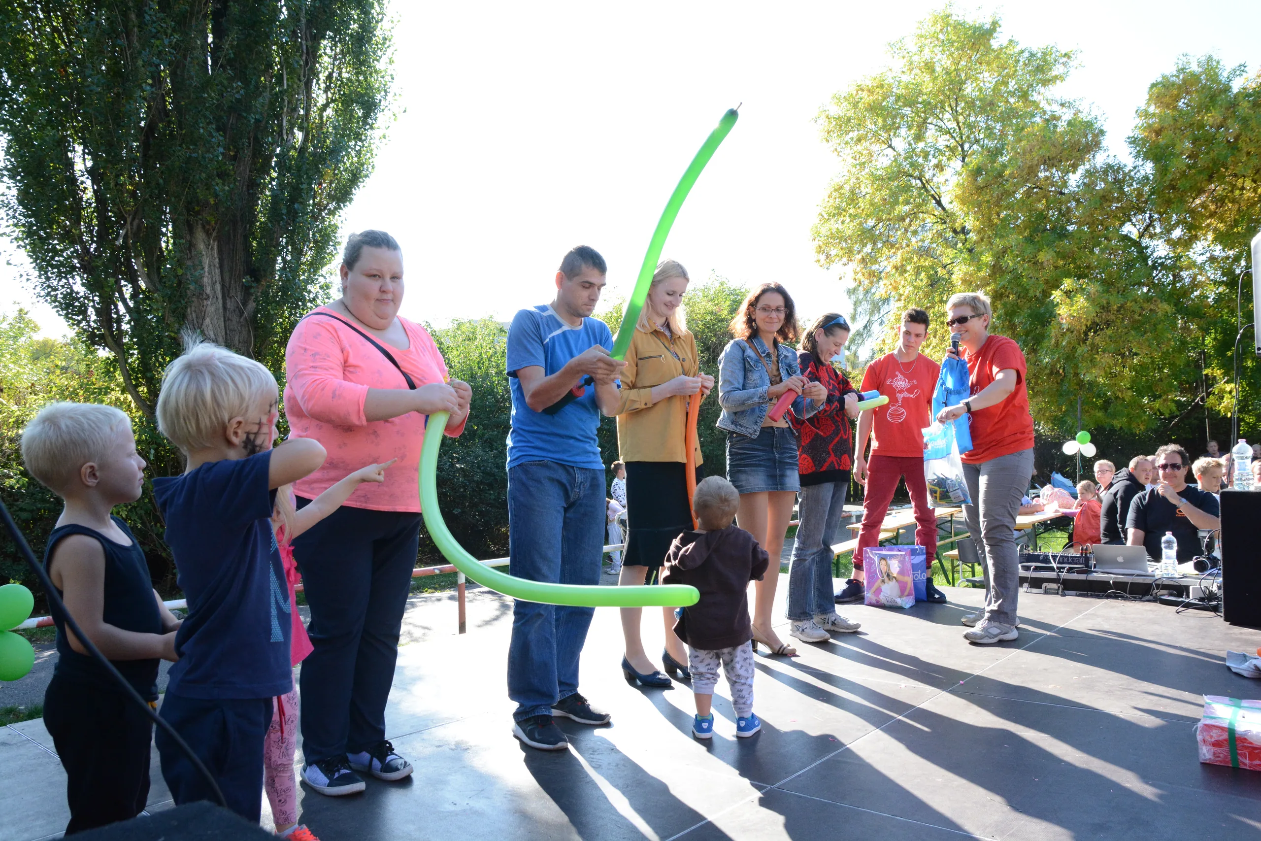 22.09.2019 Piknik Sąsiedzki na Rakowcu oraz 10-lecie Stowarzyszenia Na Całe Życie