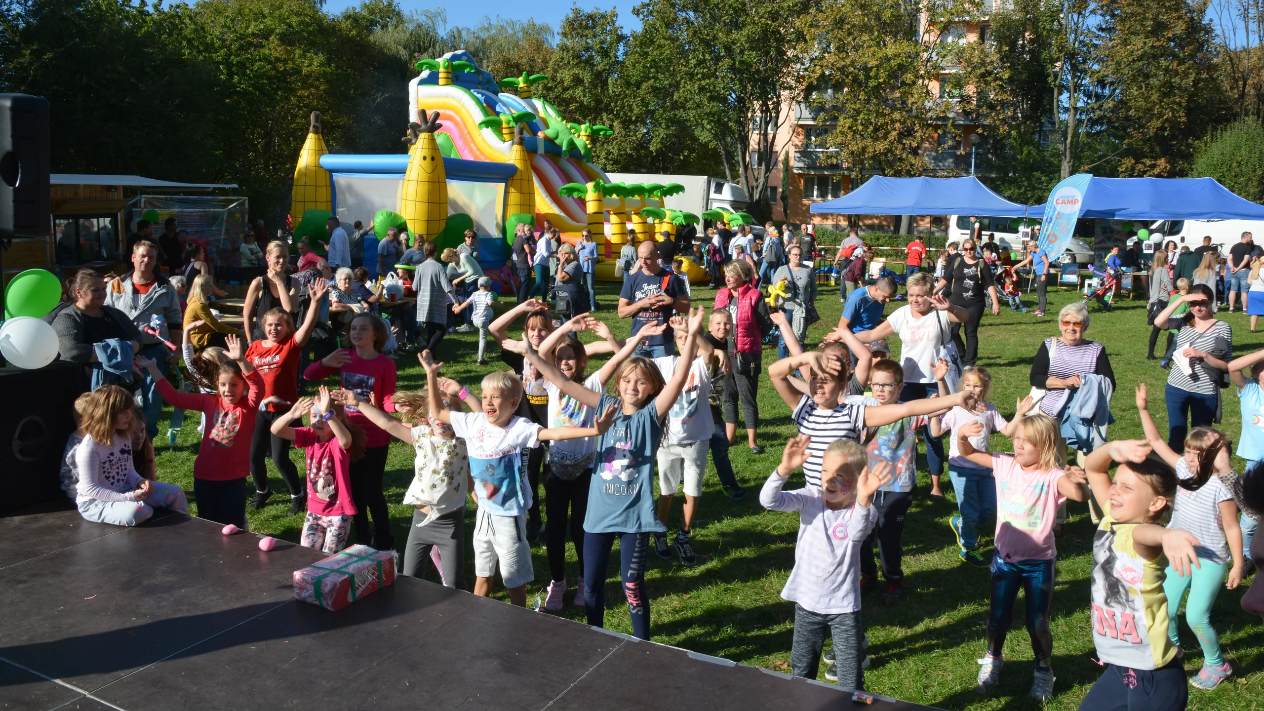 22.09.2019 Piknik Sąsiedzki na Rakowcu oraz 10-lecie Stowarzyszenia Na Całe Życie
