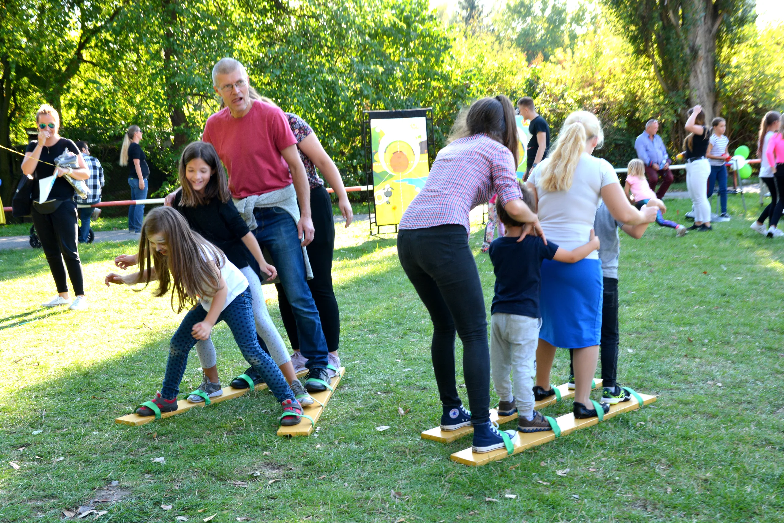 22.09.2019 Piknik Sąsiedzki na Rakowcu oraz 10-lecie Stowarzyszenia Na Całe Życie