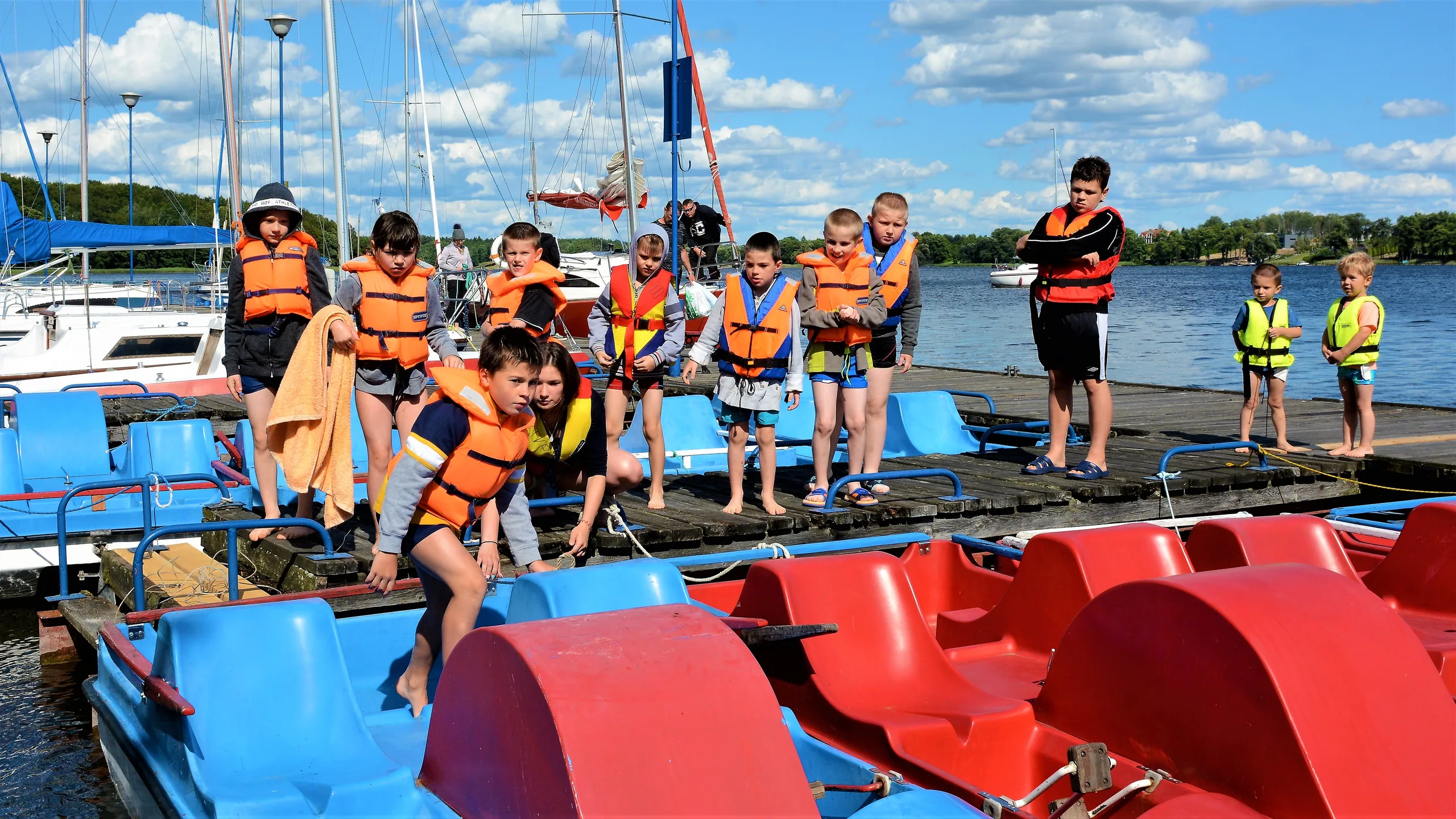 03.07 - 13.07.2019 Obóz rekreacyjno - sportowy w Sarnówku