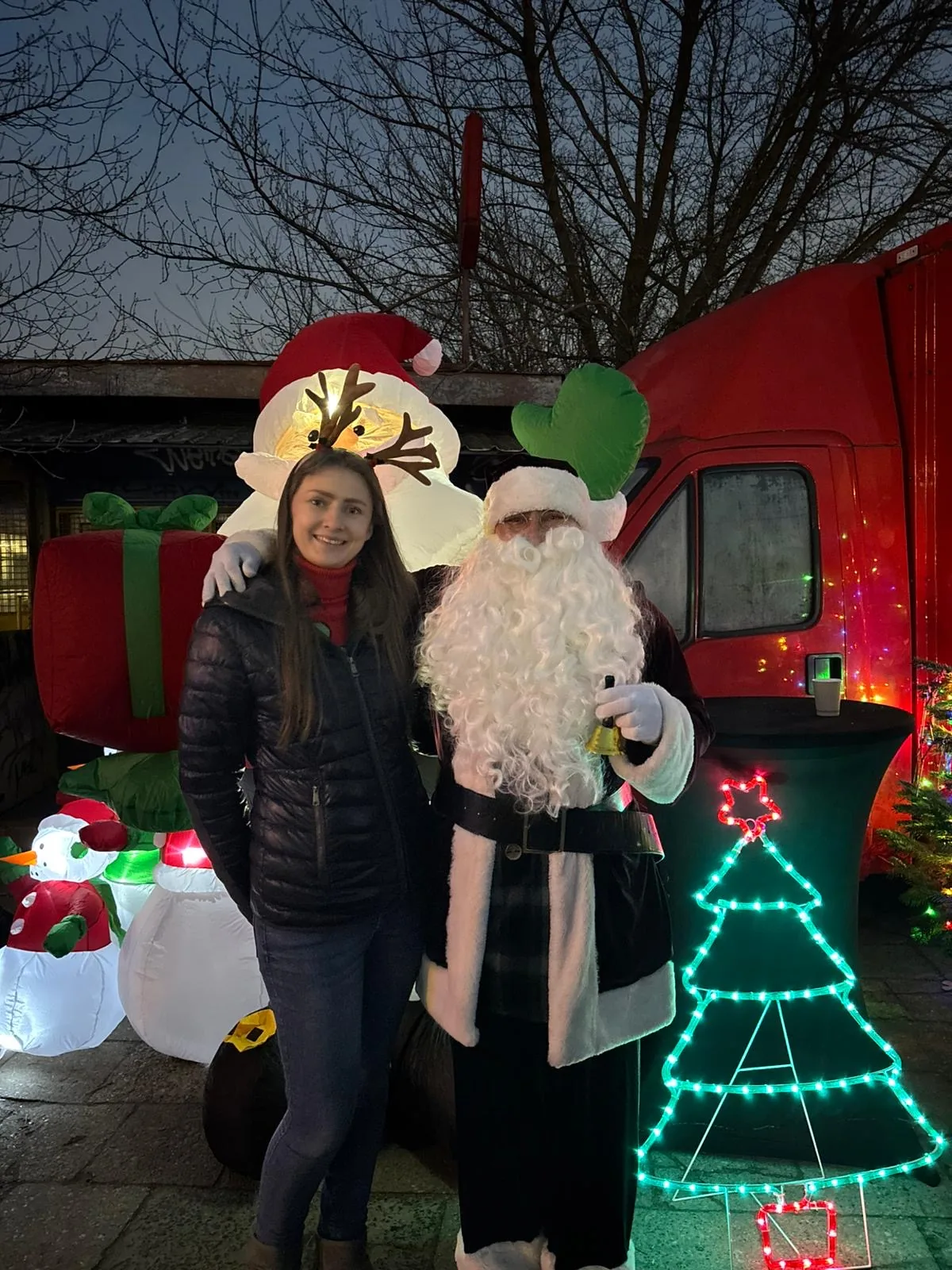 03.12 i 05.12.2025 Świąteczne podwórka Warszawy