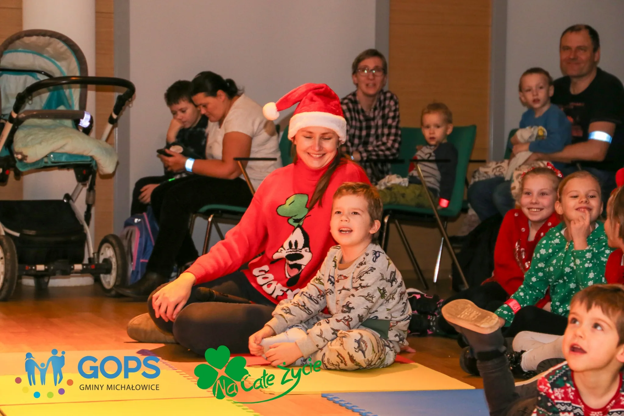 07.12.2024 Spotkanie Świąteczne w GOPS Michałowice w ramach Mikołajkowej Niespodzianki