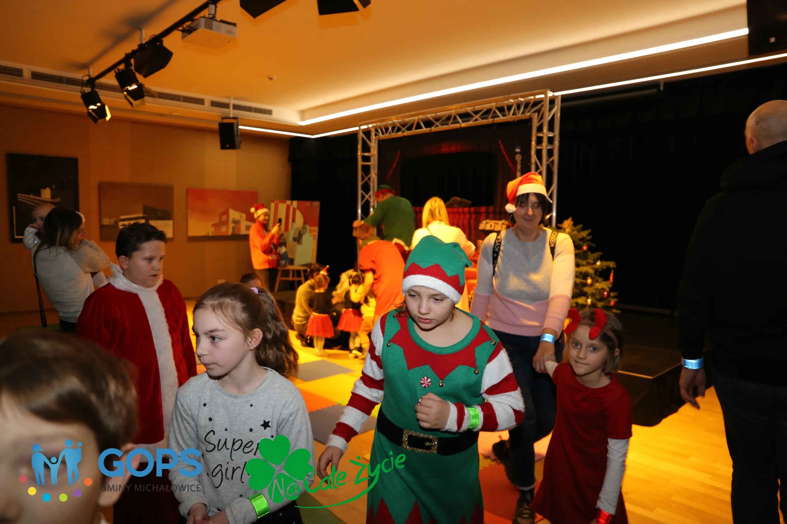 07.12.2024 Spotkanie Świąteczne w GOPS Michałowice w ramach Mikołajkowej Niespodzianki