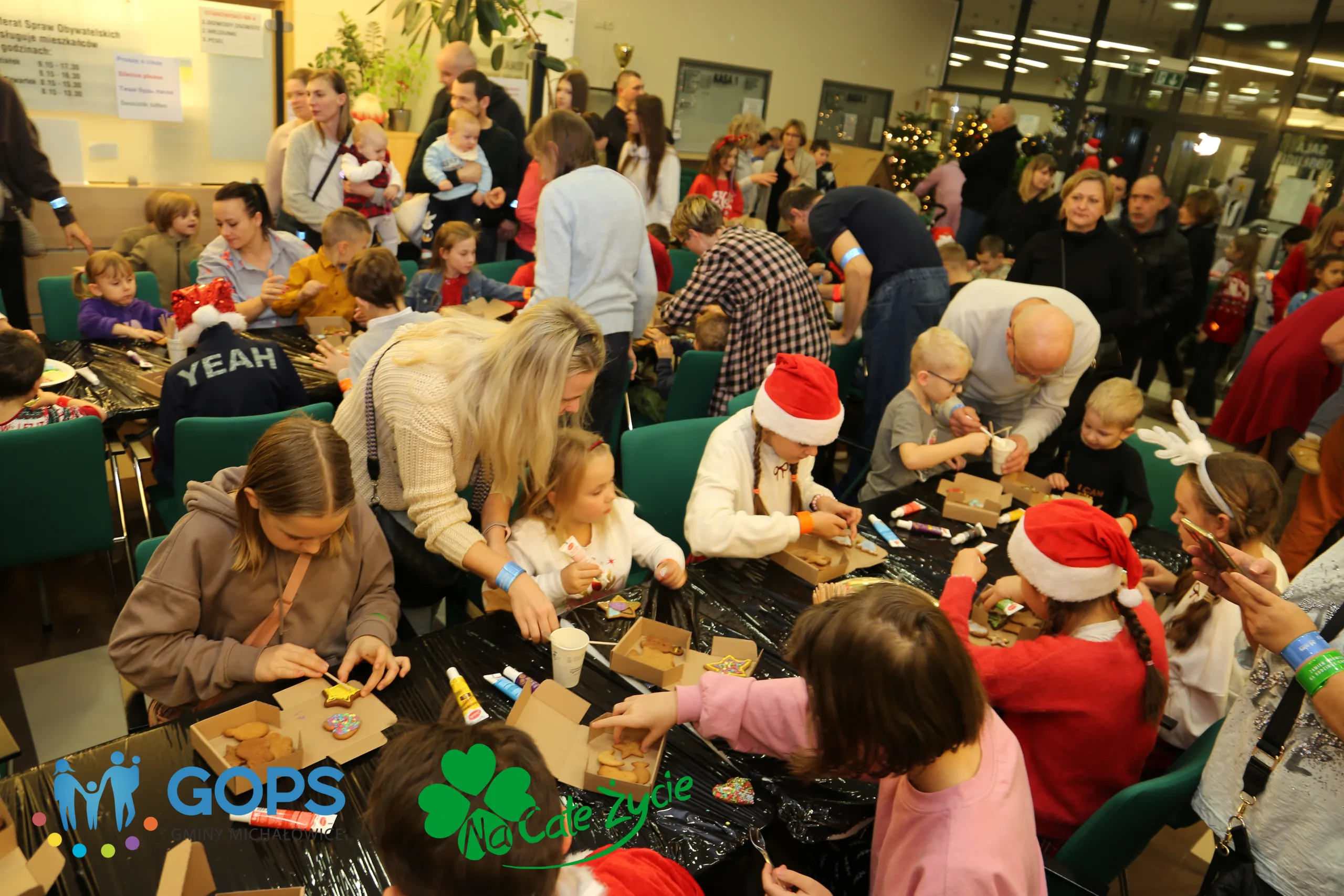 07.12.2024 Spotkanie Świąteczne w GOPS Michałowice w ramach Mikołajkowej Niespodzianki