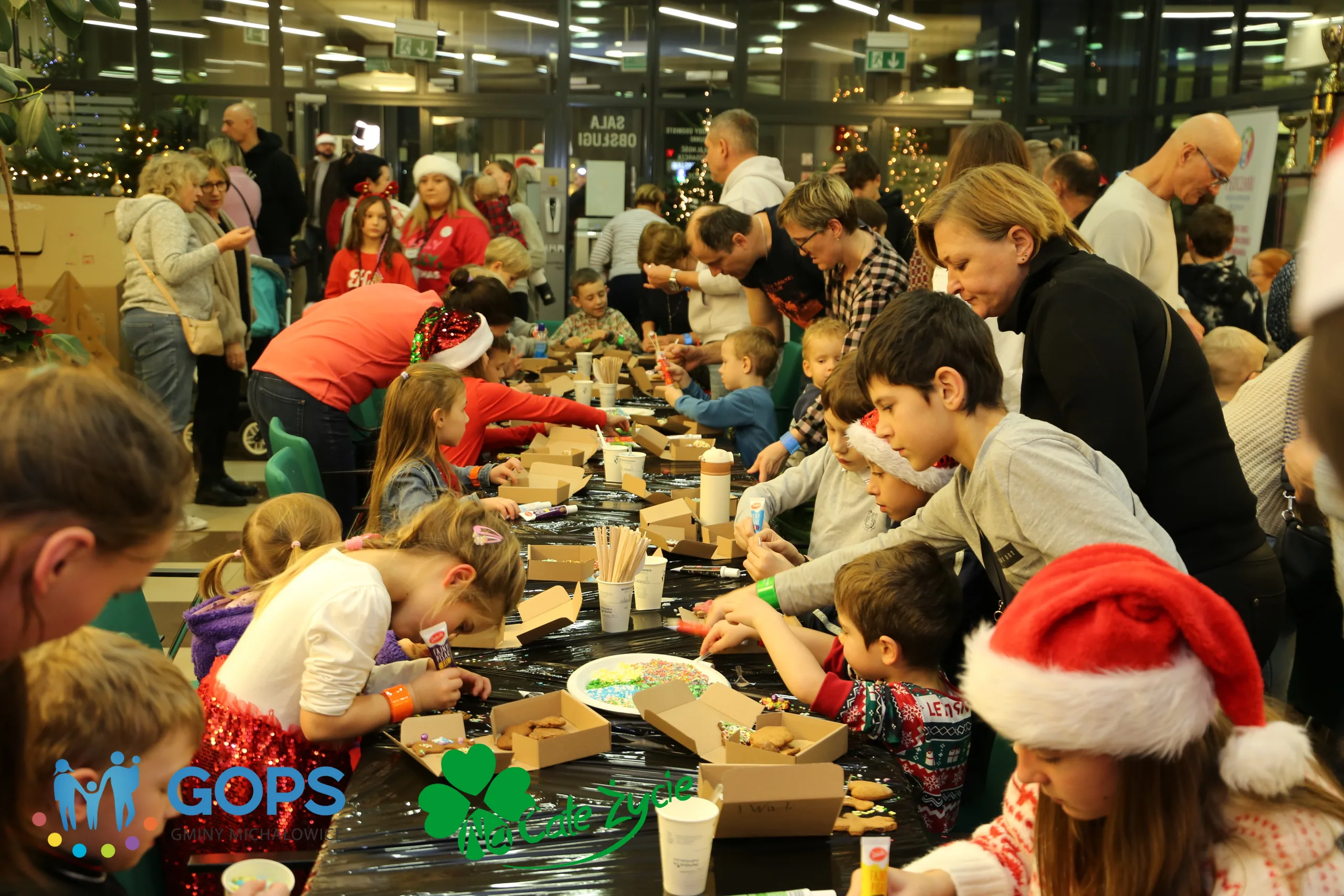 07.12.2024 Spotkanie Świąteczne w GOPS Michałowice w ramach Mikołajkowej Niespodzianki