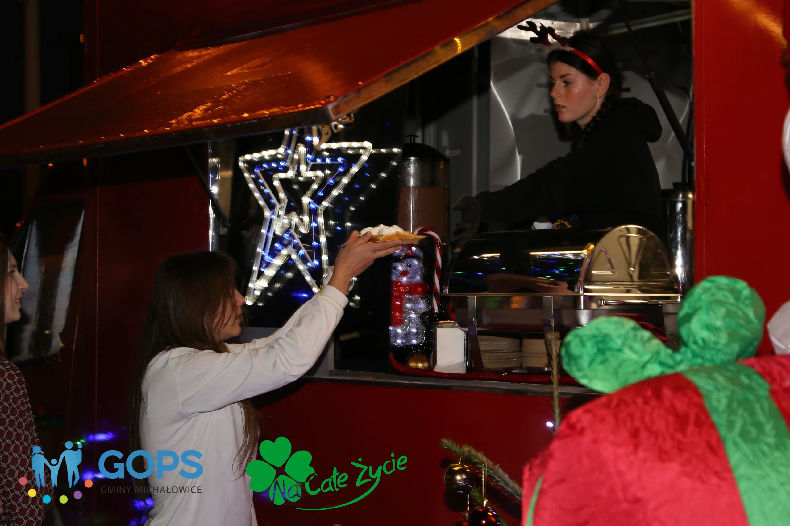 07.12.2024 Spotkanie Świąteczne w GOPS Michałowice w ramach Mikołajkowej Niespodzianki