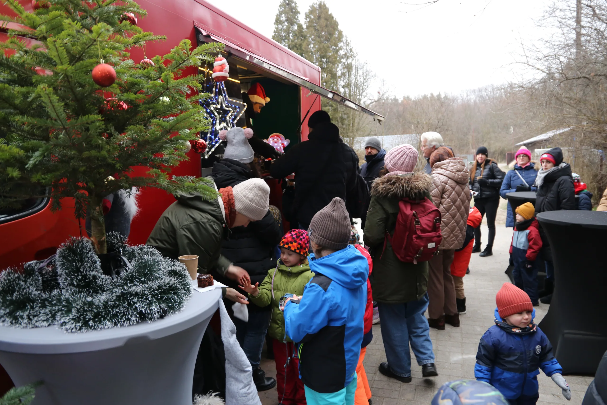 14.12.2024 Świąteczna Impreza w Parku Kultury w Powsinie