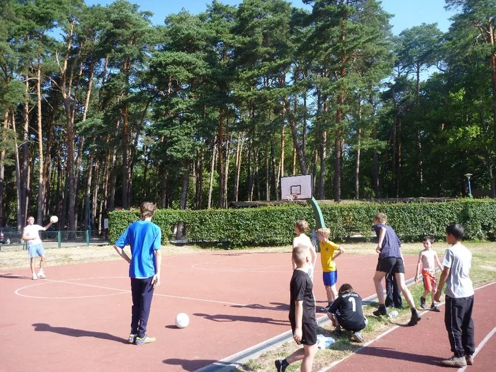 10.07 - 23.07.2010 Obóz rekreacyjny z elementami sportu w Sierakowie