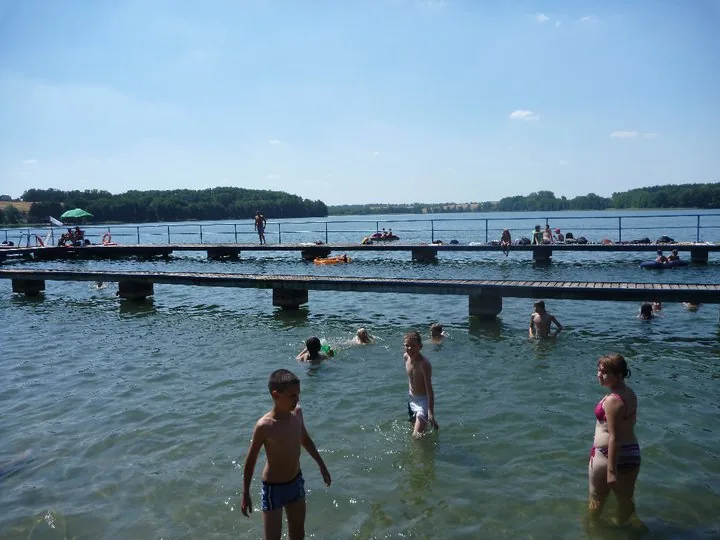 10.07 - 23.07.2010 Obóz rekreacyjny z elementami sportu w Sierakowie