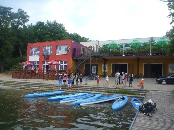 10.07 - 23.07.2010 Obóz rekreacyjny z elementami sportu w Sierakowie