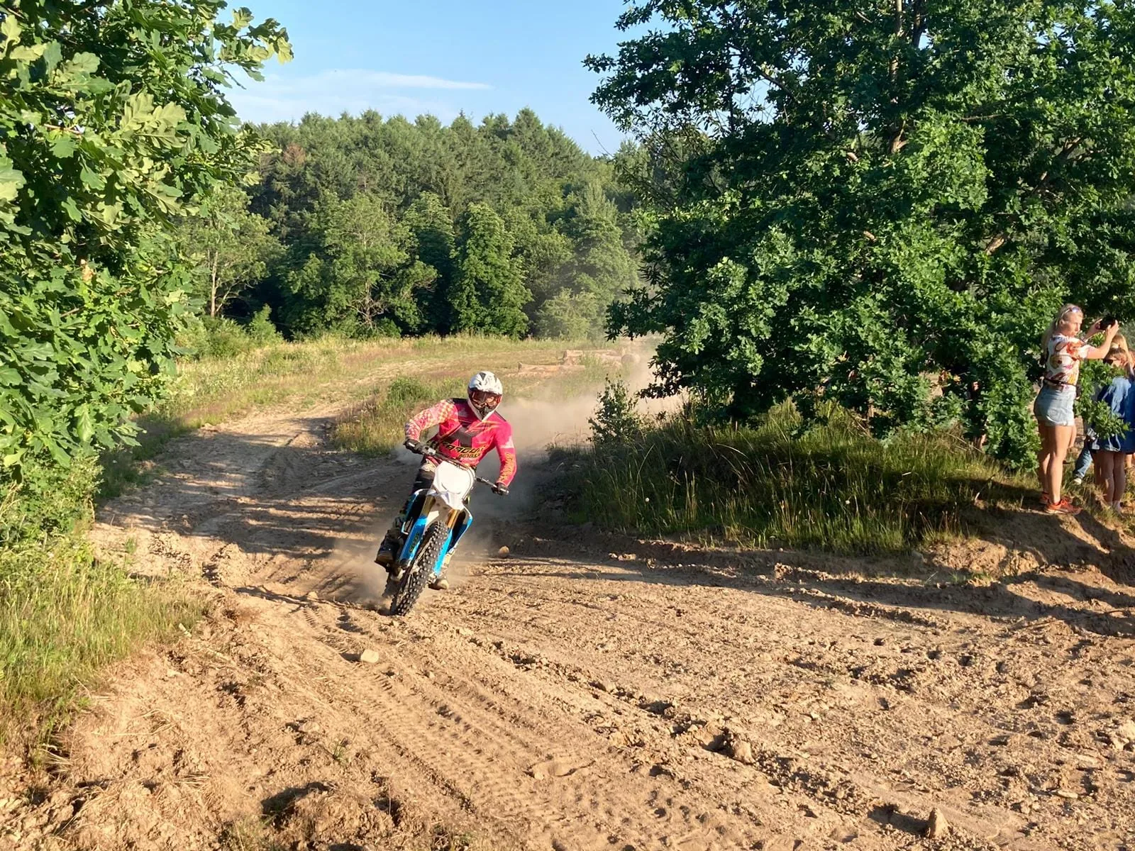 24.06 - 04.07.2023 Obóz rekreacja, survival, motocross w Ogrodnikach