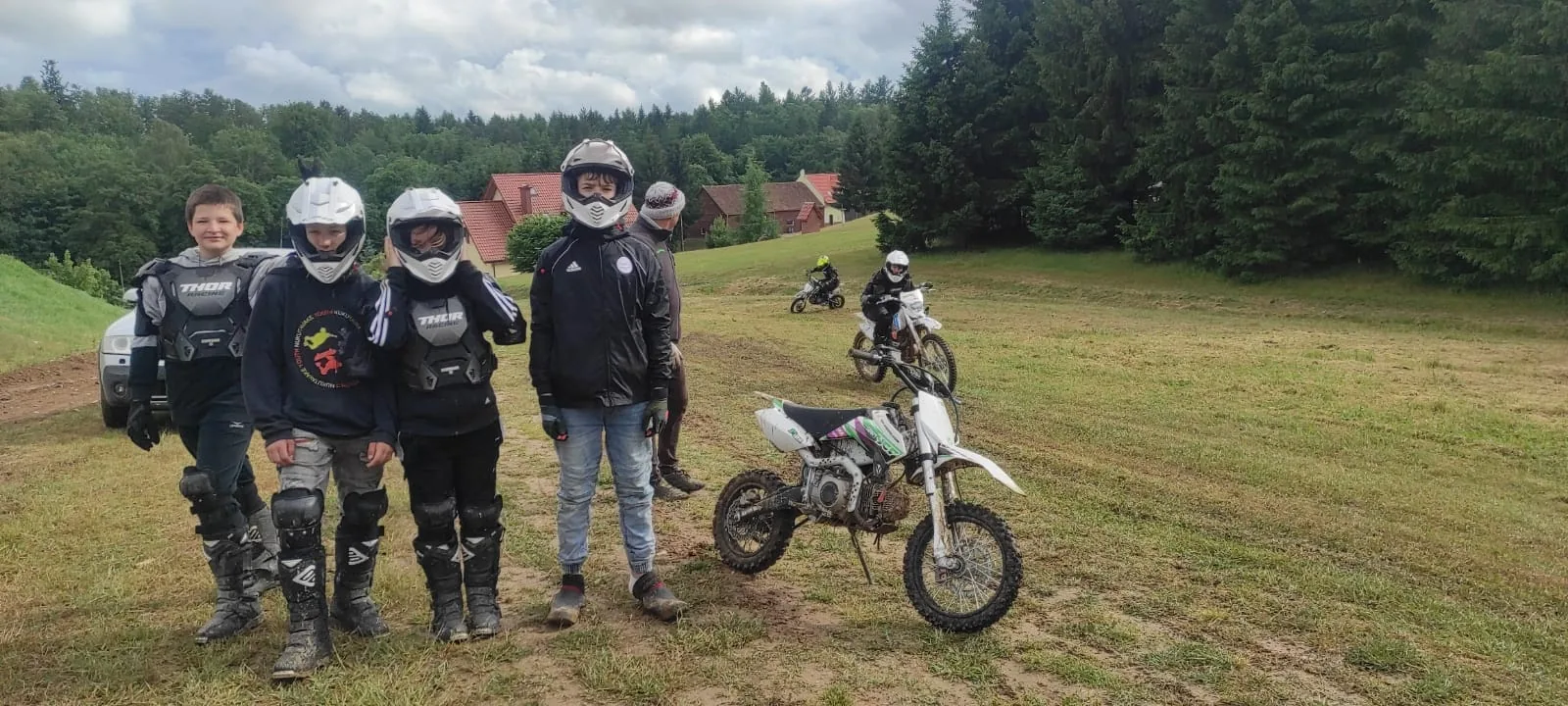 24.06 - 04.07.2023 Obóz rekreacja, survival, motocross w Ogrodnikach