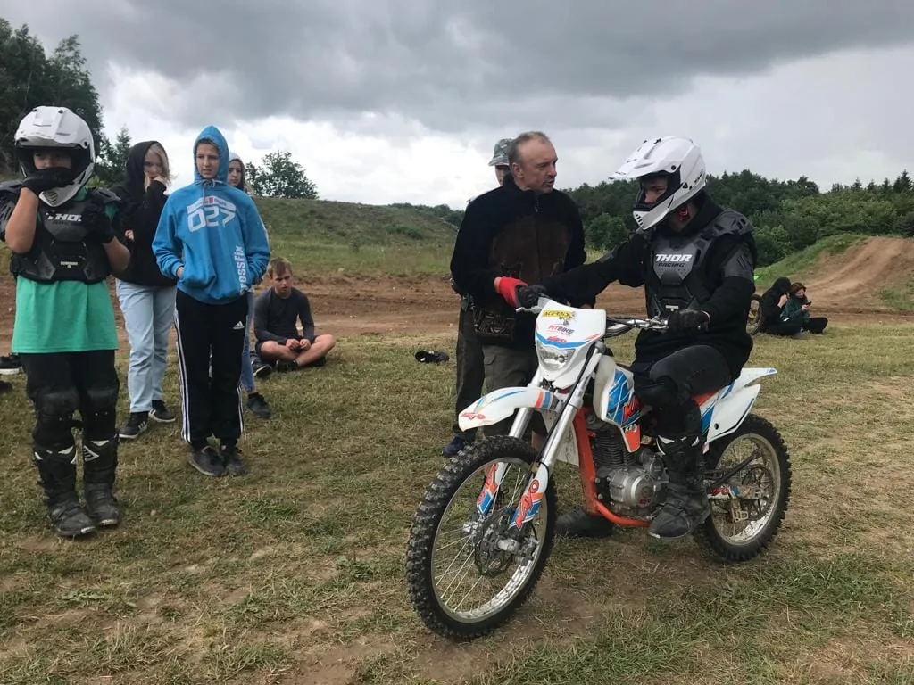 24.06 - 04.07.2023 Obóz rekreacja, survival, motocross w Ogrodnikach