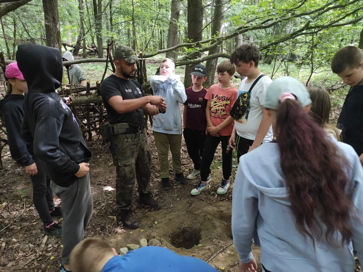 24.06 - 04.07.2023 Obóz rekreacja, survival, motocross w Ogrodnikach