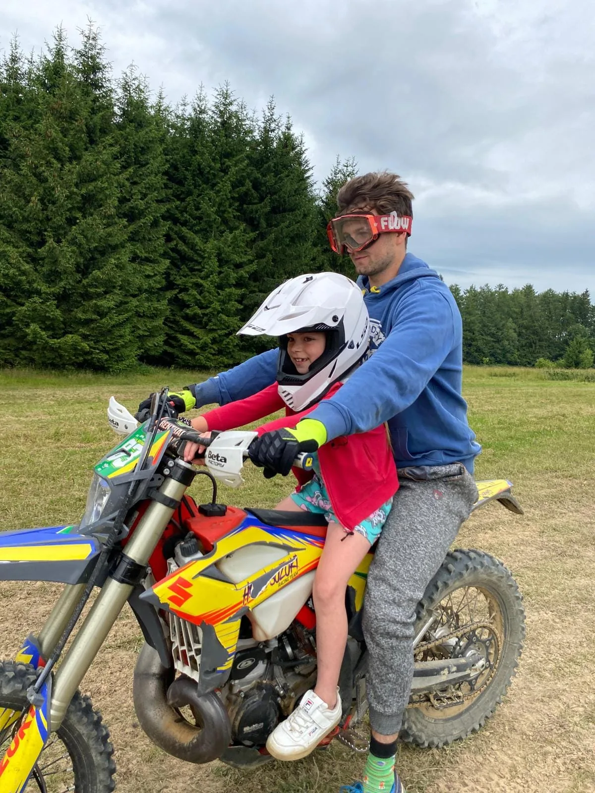 24.06 - 04.07.2023 Obóz rekreacja, survival, motocross w Ogrodnikach