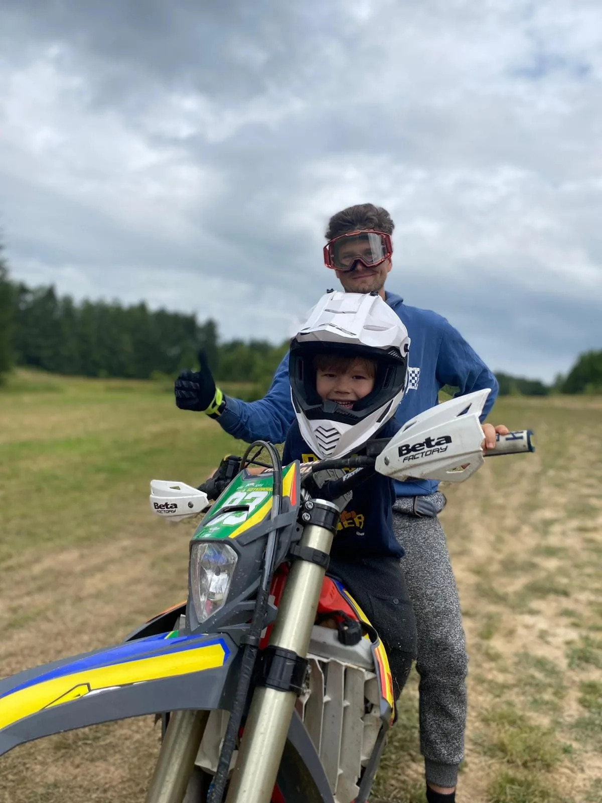 24.06 - 04.07.2023 Obóz rekreacja, survival, motocross w Ogrodnikach