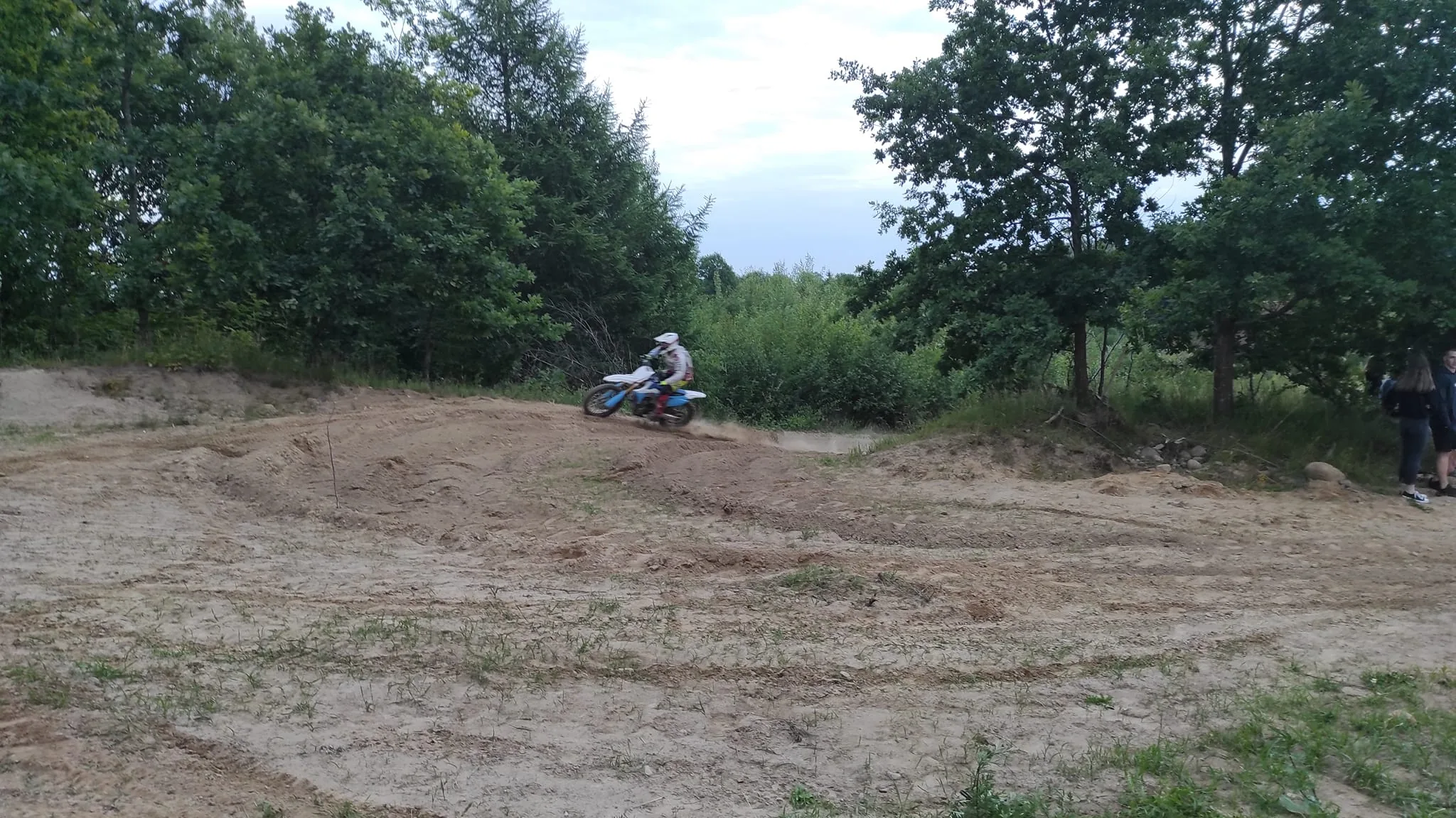 04.07 - 14.07.2023 Obóz rekreacja, survival, motocross w Ogrodnikach