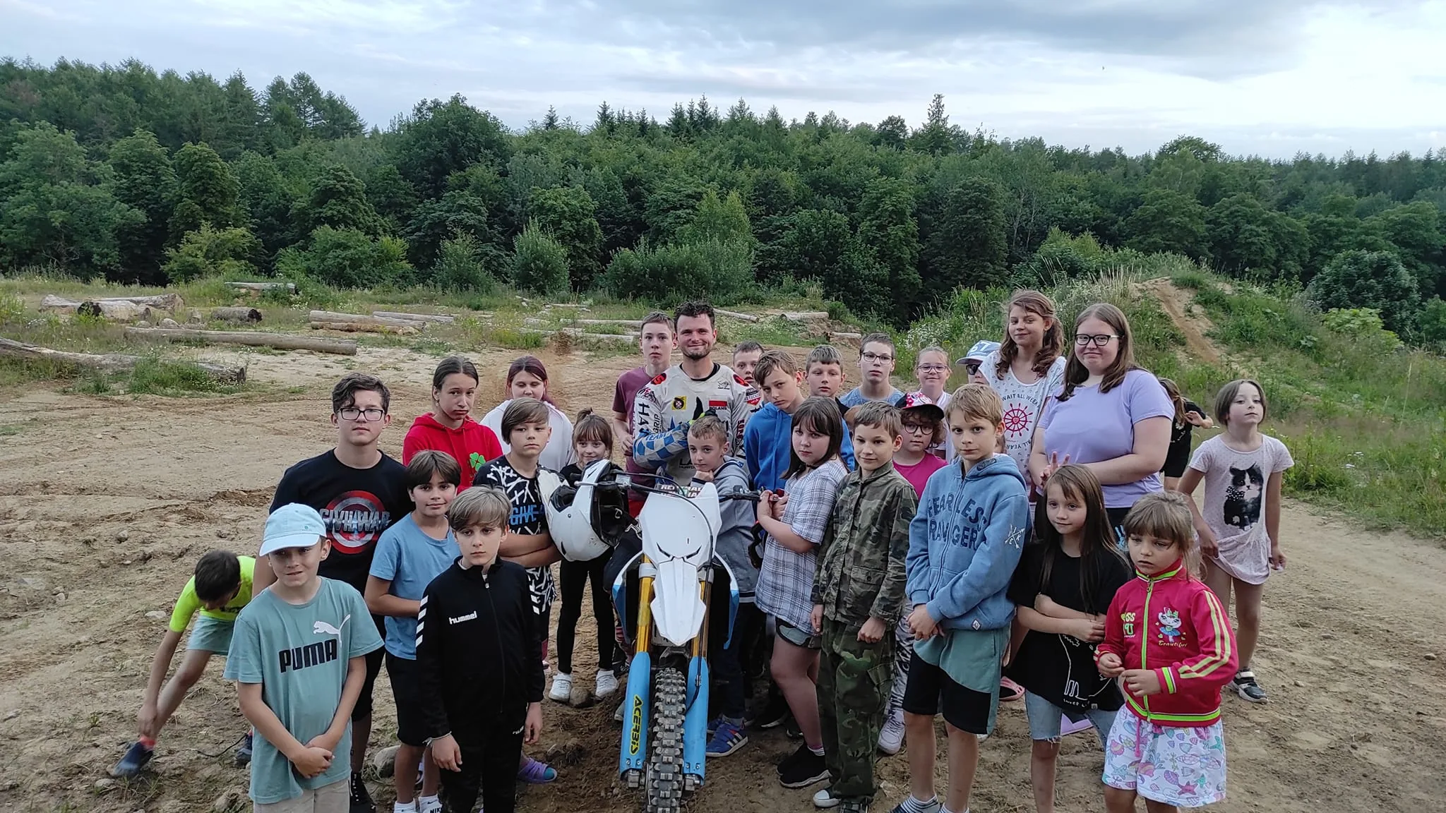 04.07 - 14.07.2023 Obóz rekreacja, survival, motocross w Ogrodnikach