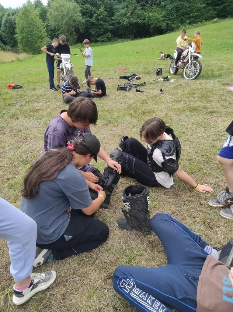 04.07 - 14.07.2023 Obóz rekreacja, survival, motocross w Ogrodnikach