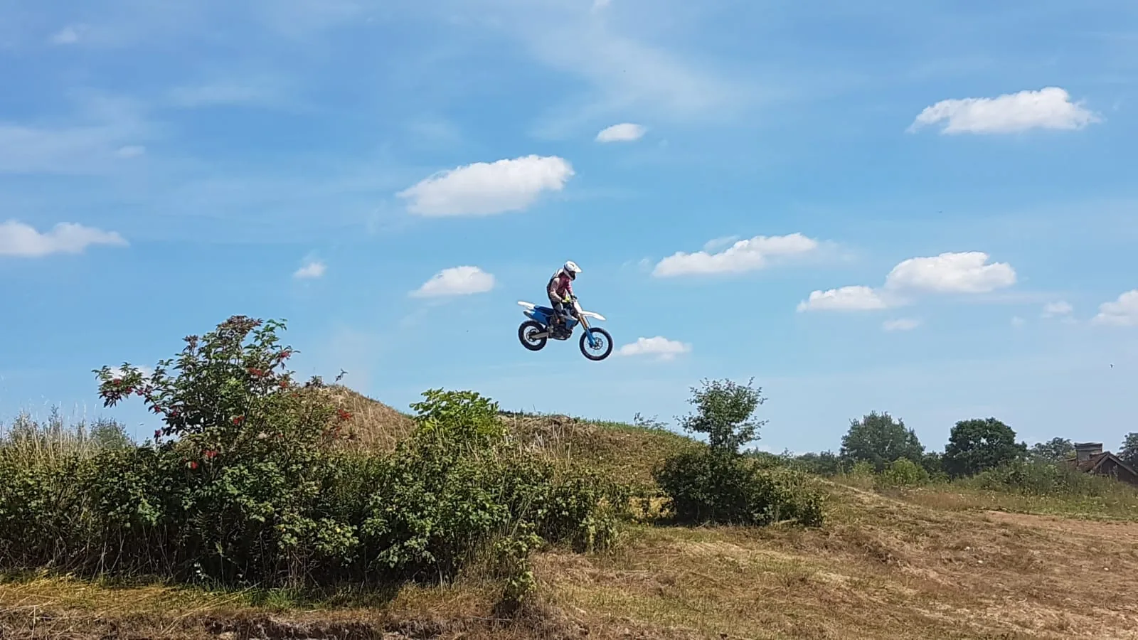 14.07 - 24.07.2023 Obóz rekreacja, survival, motocross w Ogrodnikach