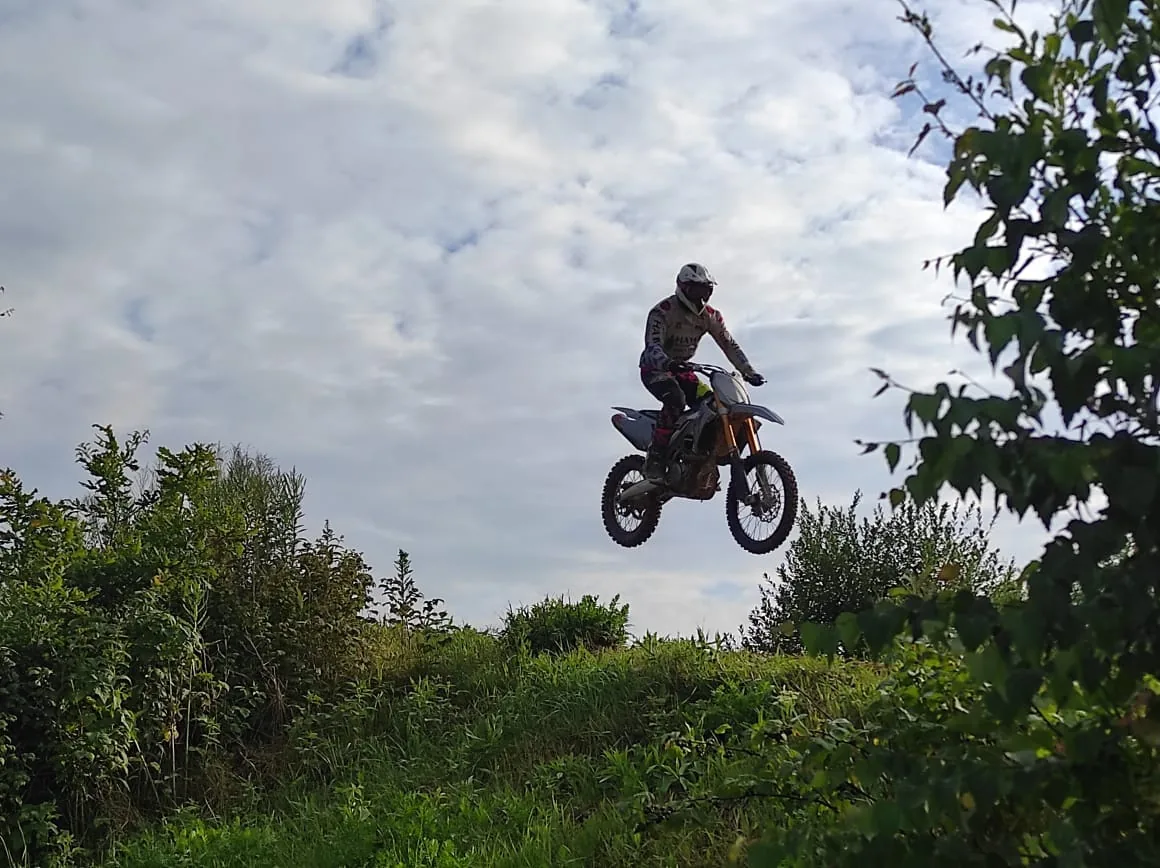 14.07 - 24.07.2023 Obóz rekreacja, survival, motocross w Ogrodnikach