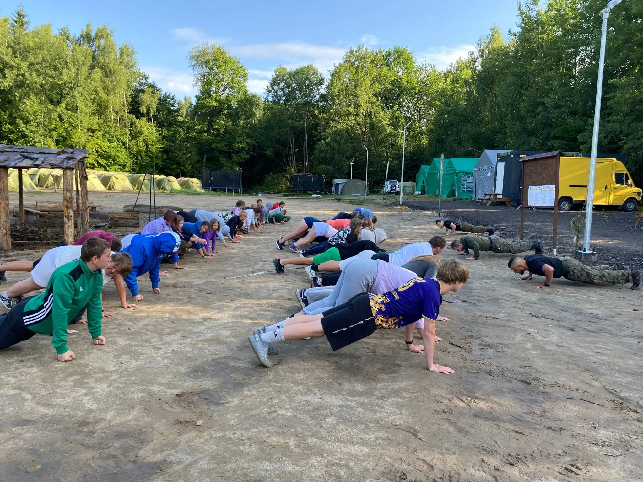 14.07 - 24.07.2023 Obóz rekreacja, survival, motocross w Ogrodnikach