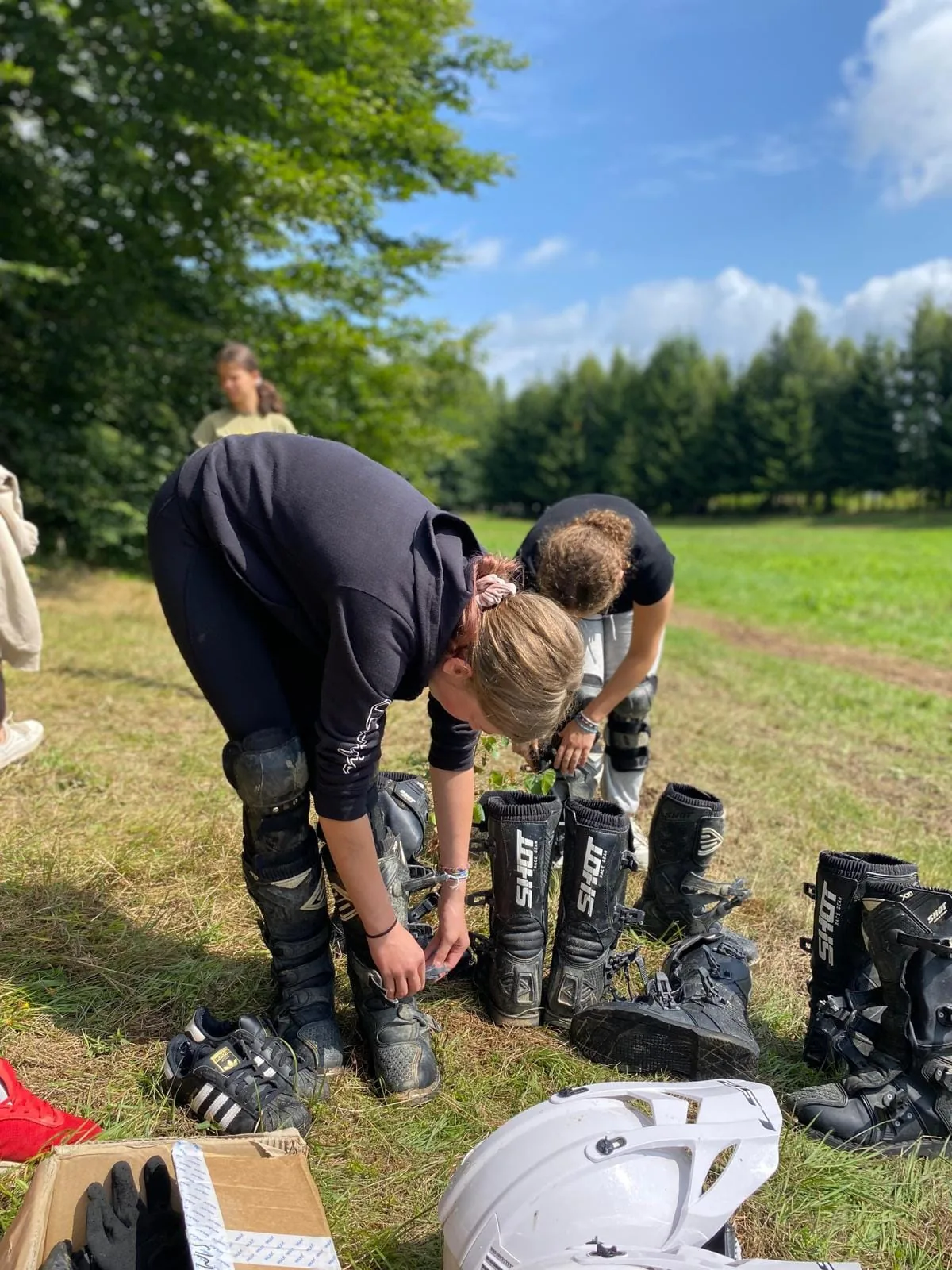 14.07 - 24.07.2023 Obóz rekreacja, survival, motocross w Ogrodnikach