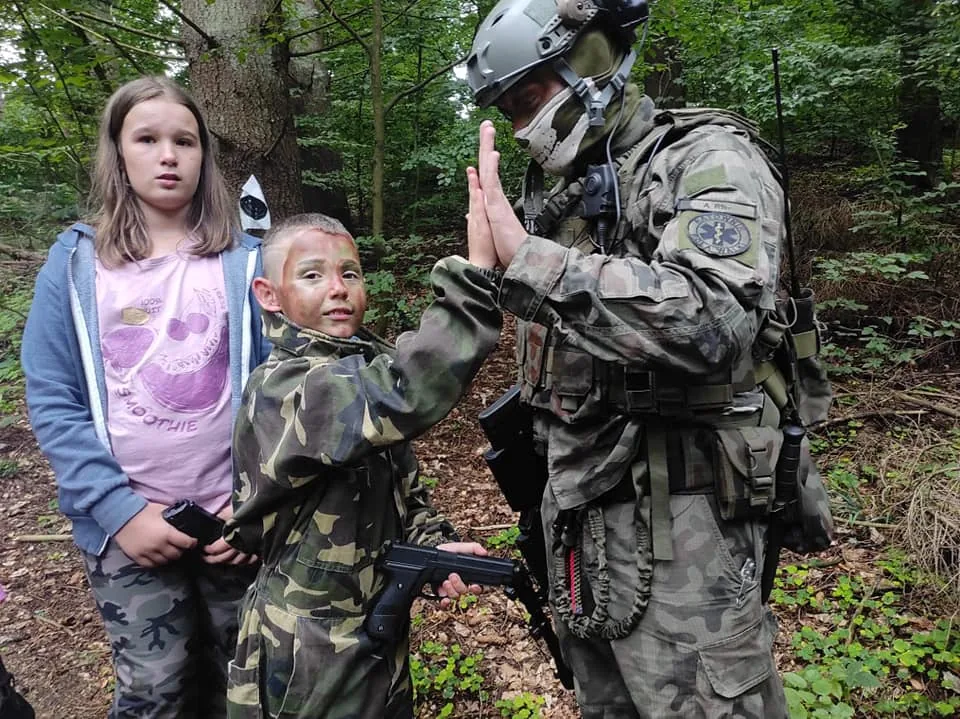 24.07 - 03.08.2023 Obóz rekreacja, survival, motocross w Ogrodnikach