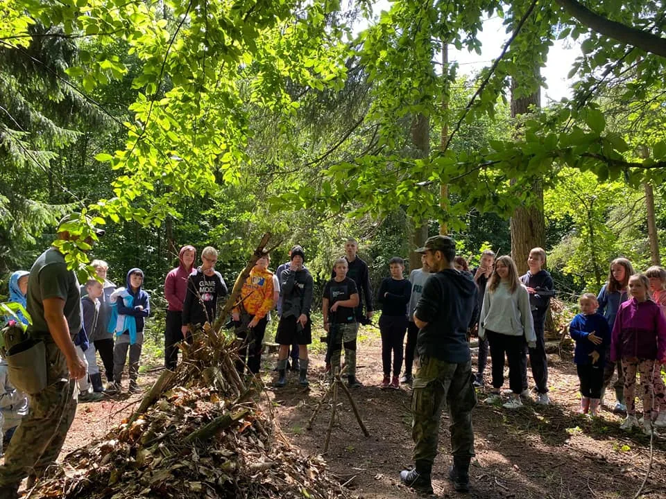 24.07 - 03.08.2023 Obóz rekreacja, survival, motocross w Ogrodnikach