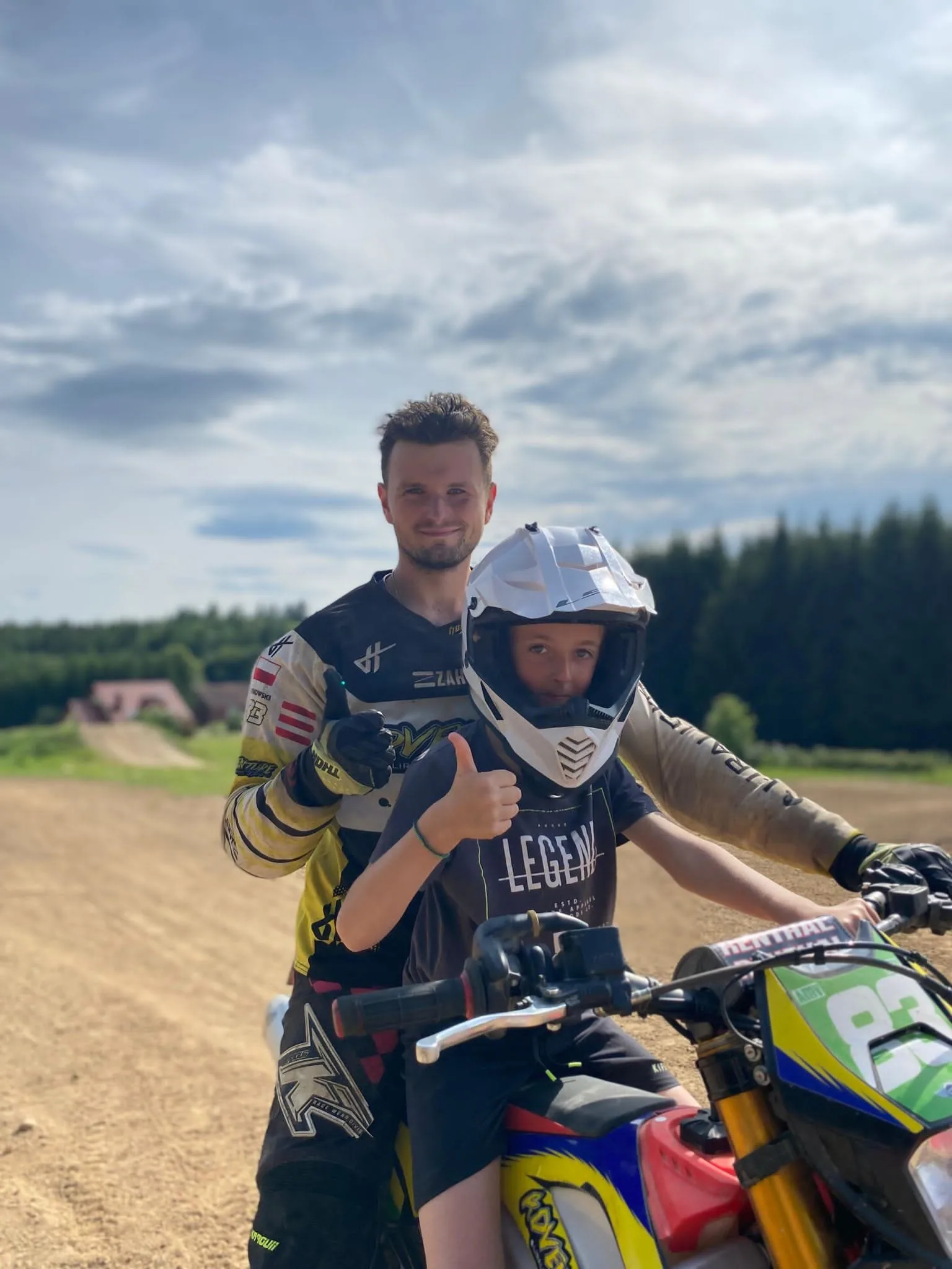 24.07 - 03.08.2023 Obóz rekreacja, survival, motocross w Ogrodnikach