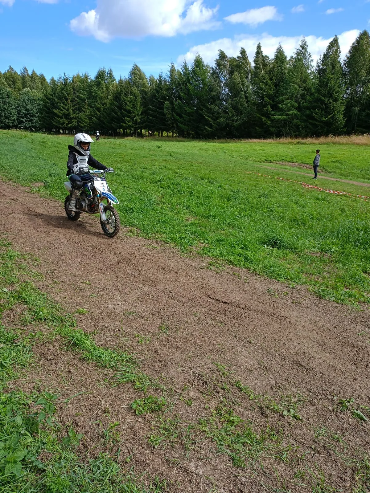 03.08 - 13.08.2023 Obóz rekreacja, survival, motocross w Ogrodnikach