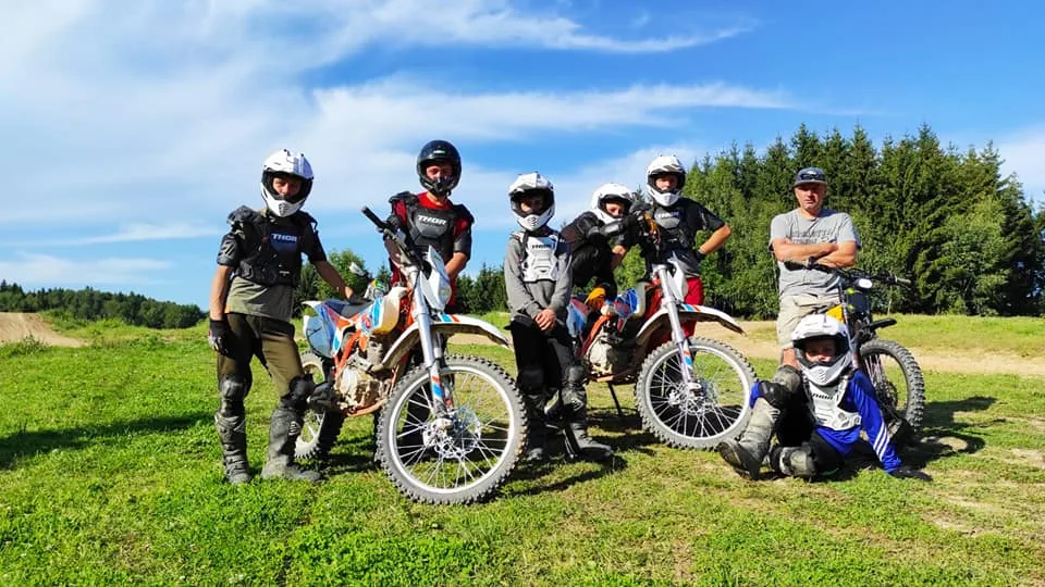 03.08 - 13.08.2023 Obóz rekreacja, survival, motocross w Ogrodnikach