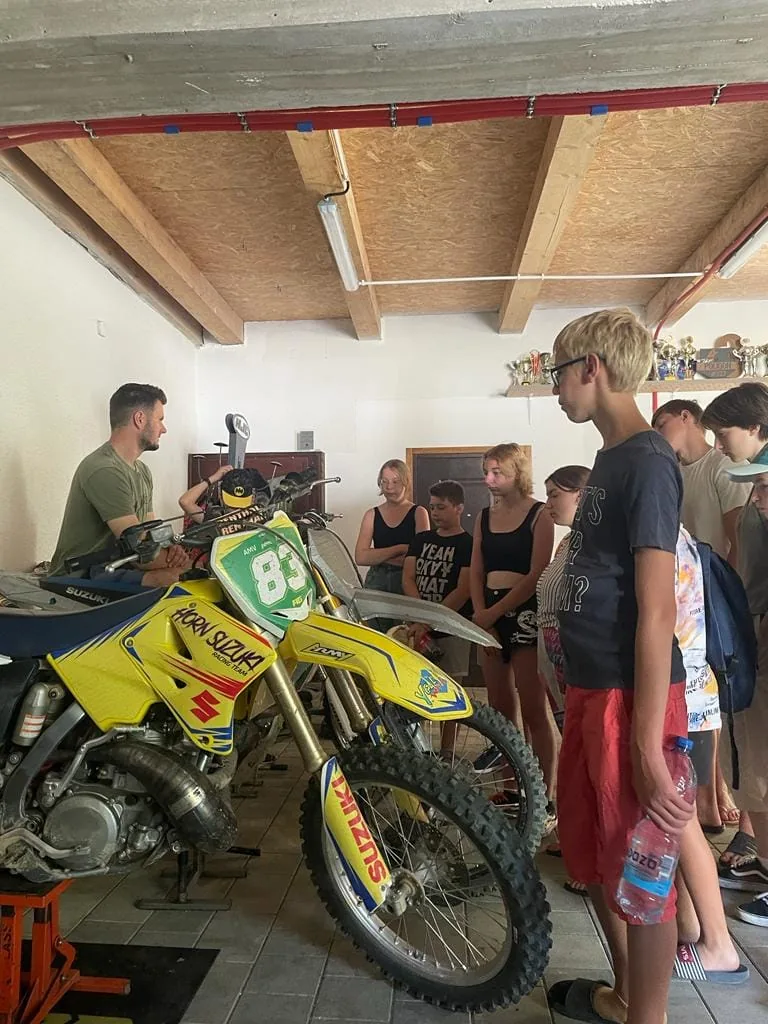 13.08 - 23.08.2023 Obóz rekreacja, survival, motocross w Ogrodnikach