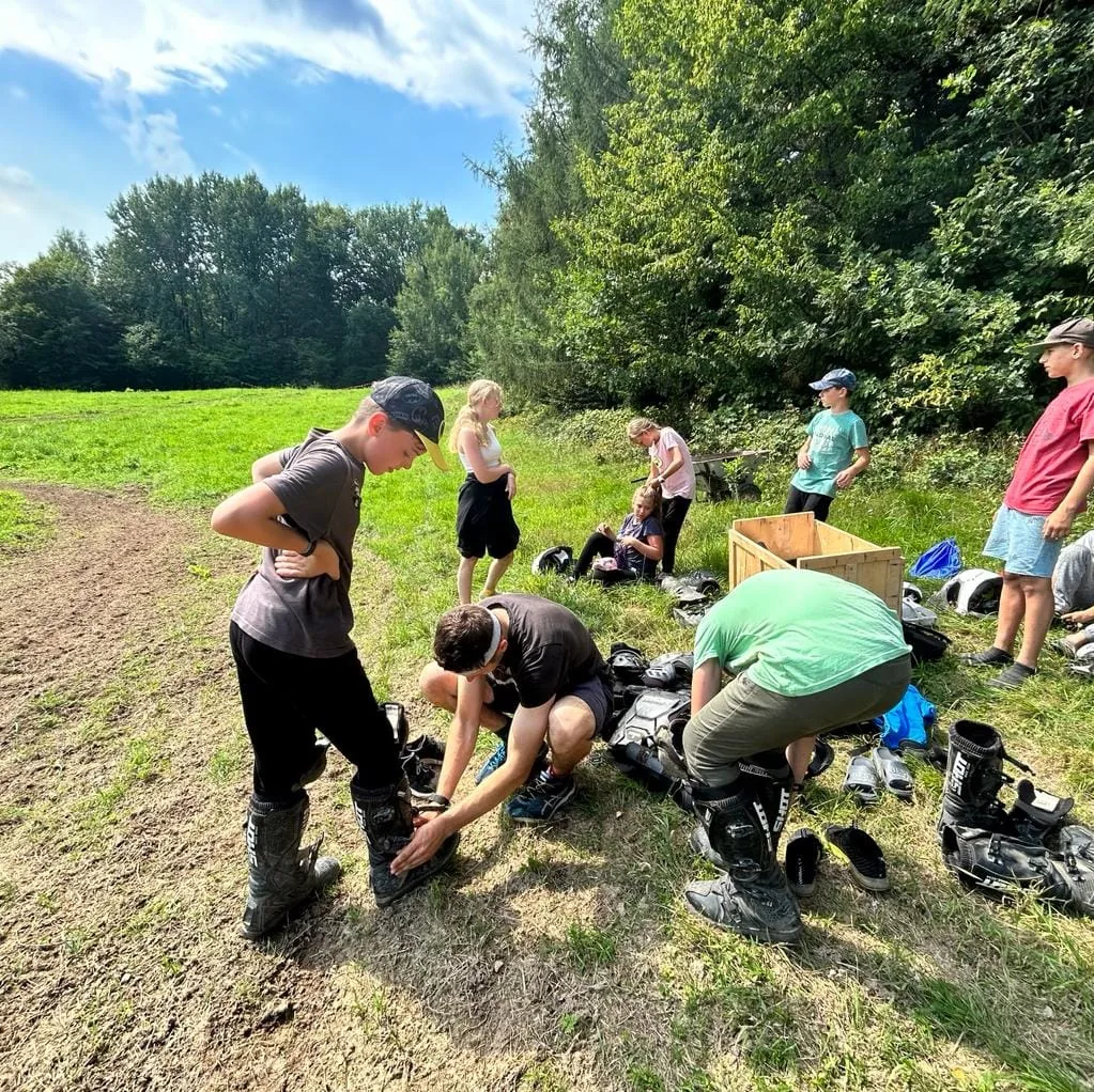 13.08 - 23.08.2023 Obóz rekreacja, survival, motocross w Ogrodnikach