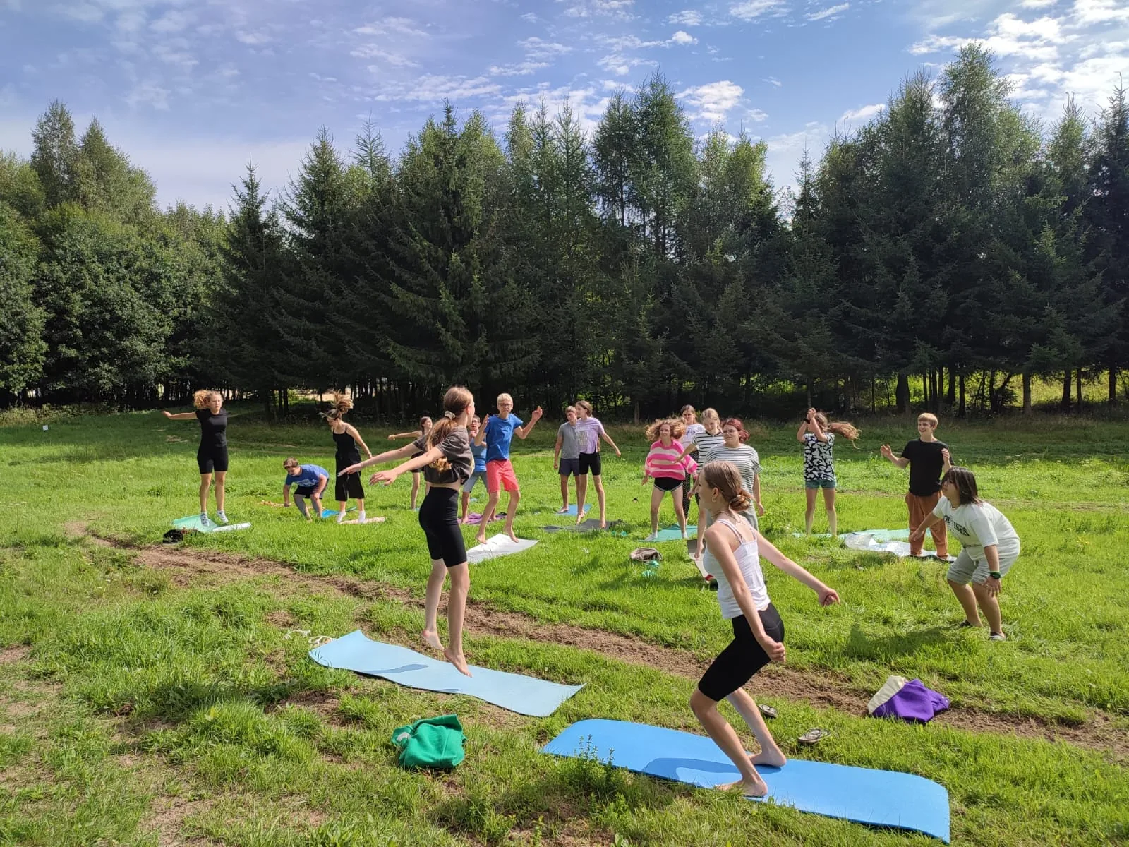 13.08 - 23.08.2023 Obóz rekreacja, survival, motocross w Ogrodnikach