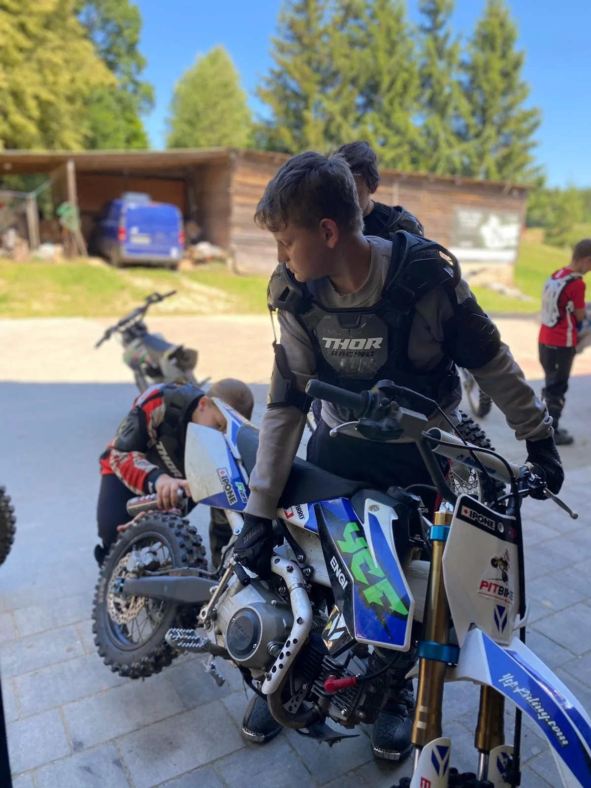 22.06 - 02.07.2024 Obóz rekreacja, survival, motocross w Ogrodnikach